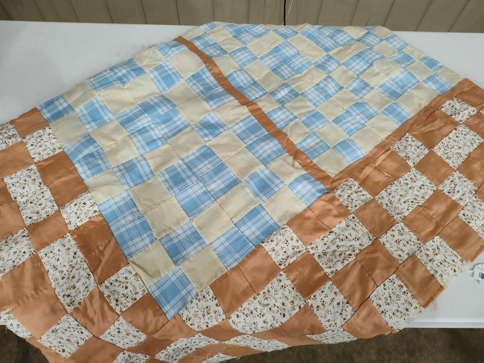 Mid-Century Hand-Pieced Patchwork Quilt Top - 2