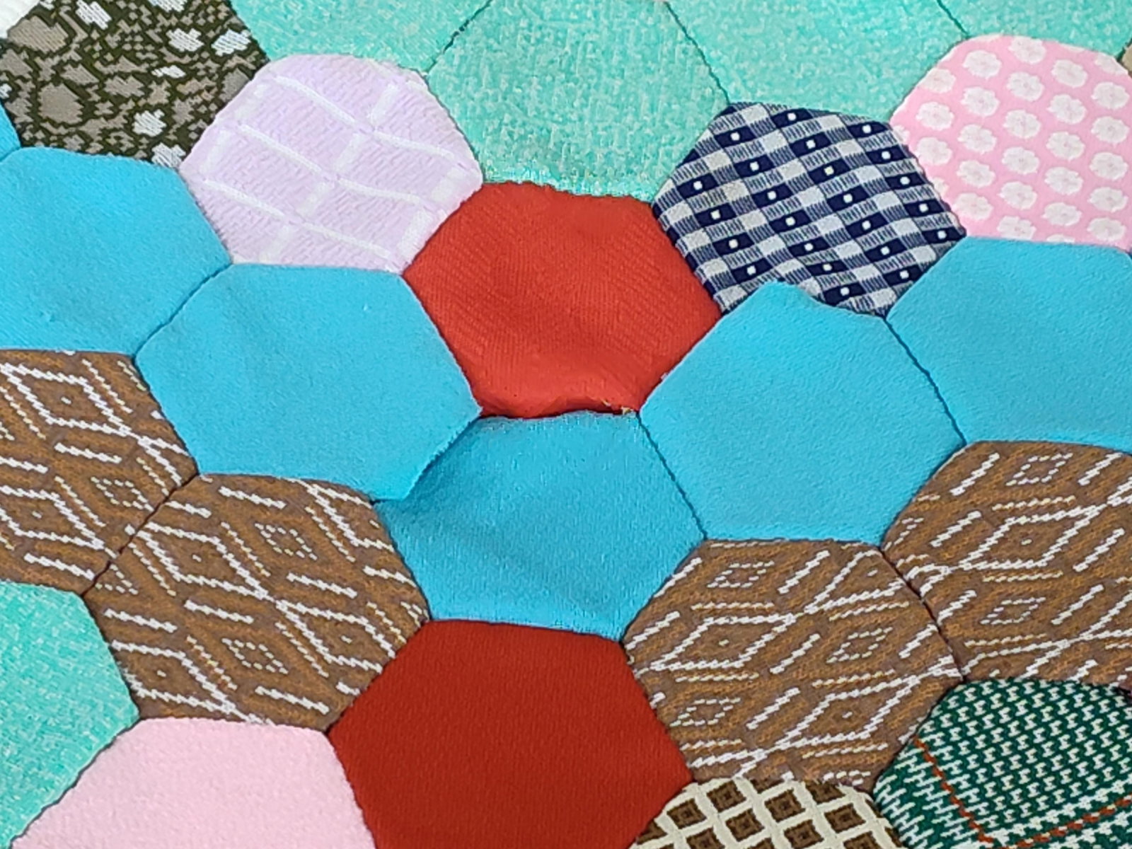 Hand-Pieced Hexagon Patchwork Quilt Top - 3