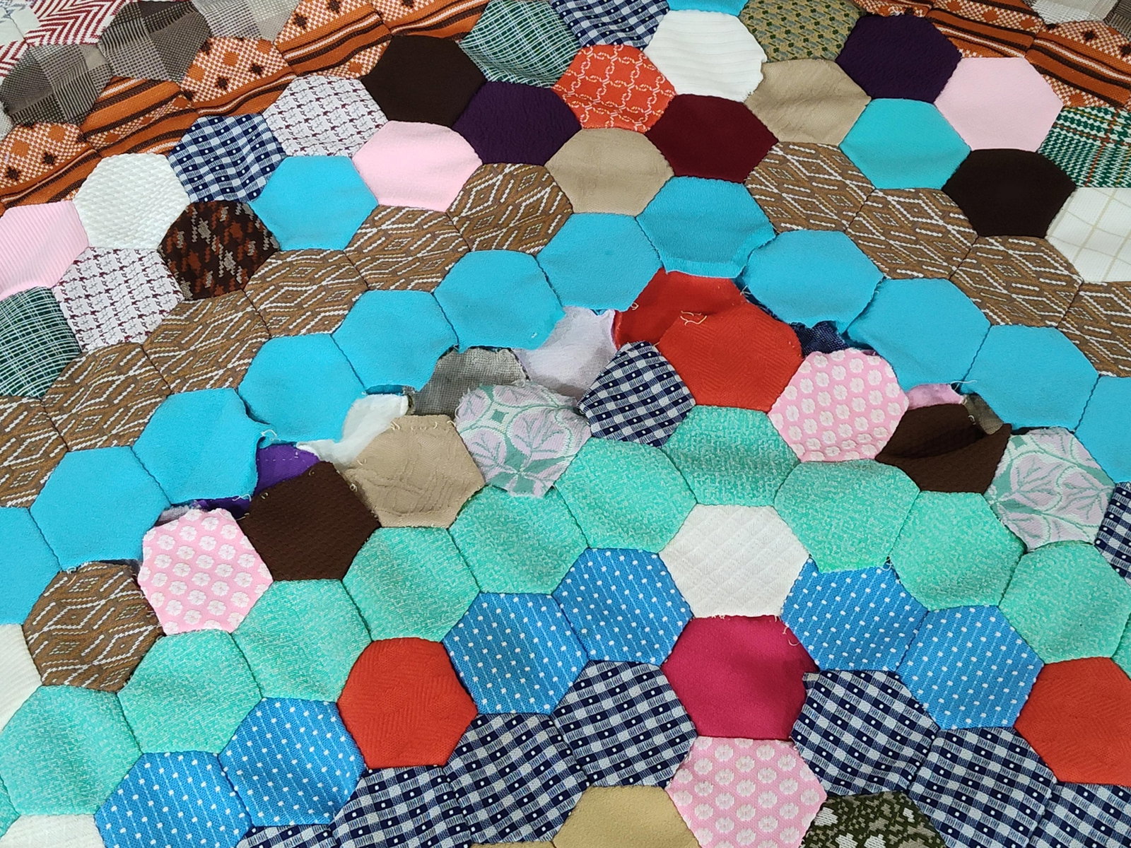 Hand-Pieced Hexagon Patchwork Quilt Top - 5