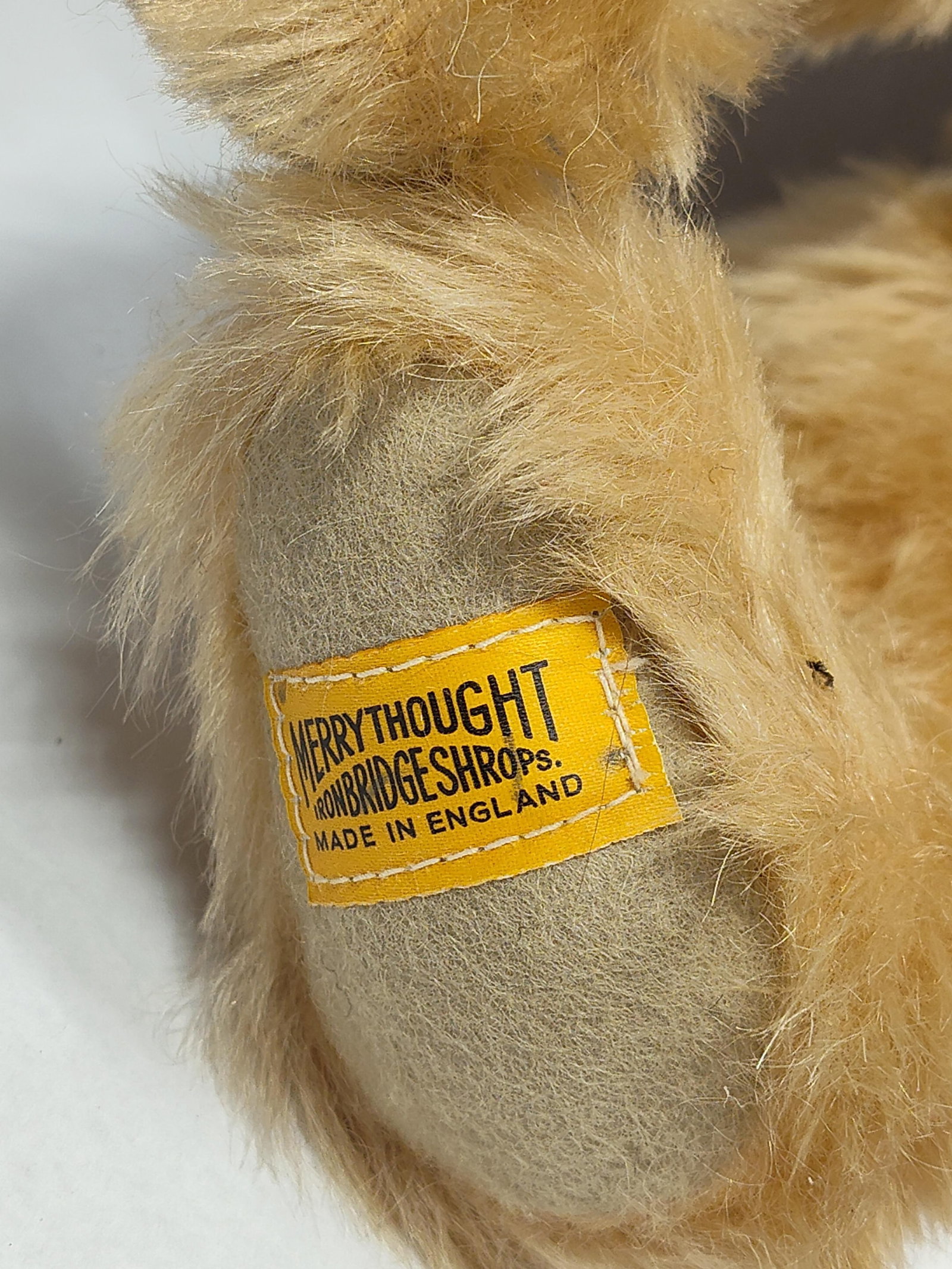 Pair Merrythought John Axe Mohair Bears - 3