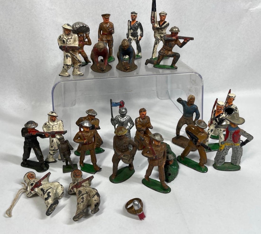 Barclay & Manoil Toy Soldiers & Figures (1 of 6)