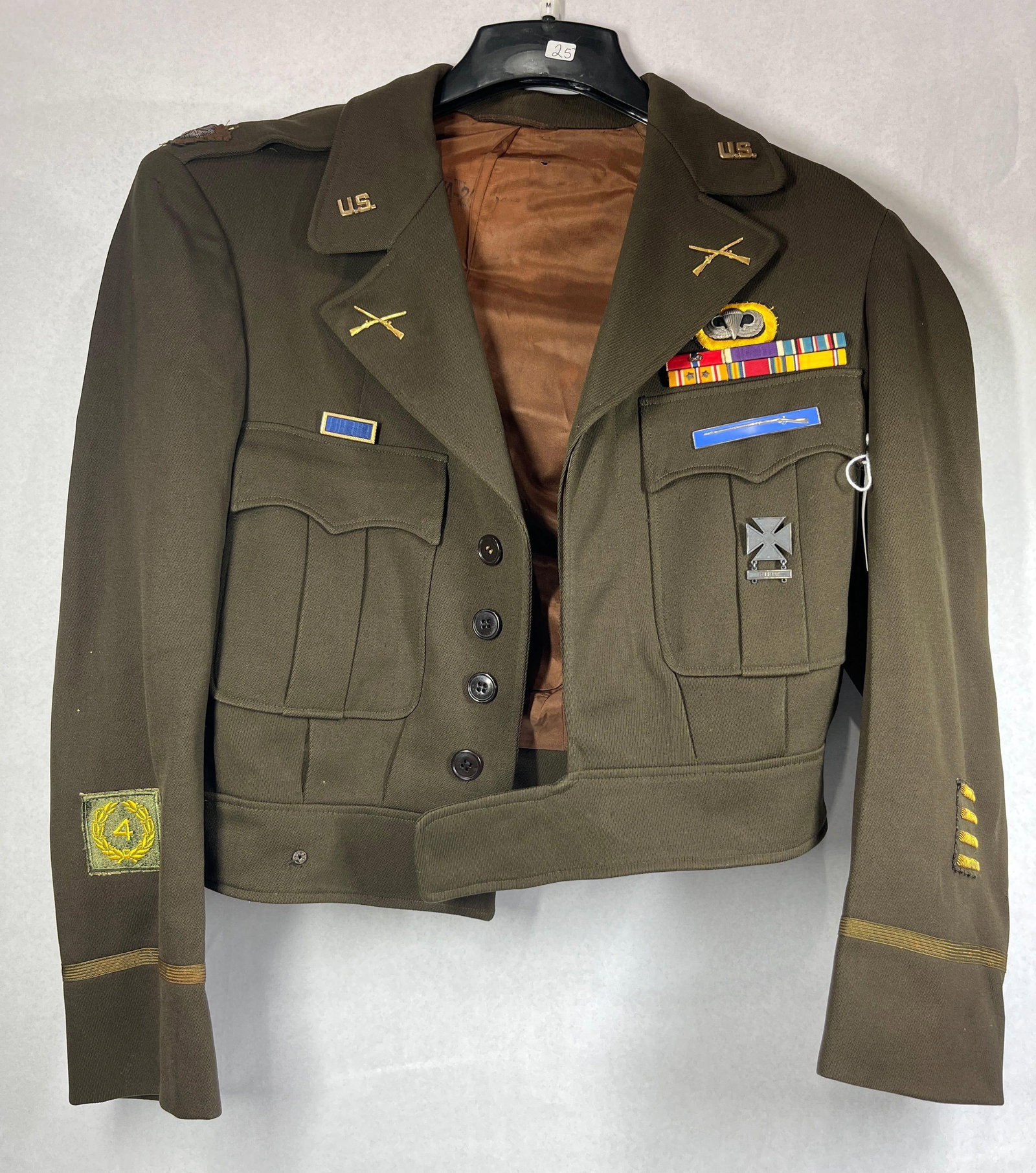 WWII US Army Major 17th Airborne Division Ike Jacket Named with Silver Star and Purple Heart (1 of 10)