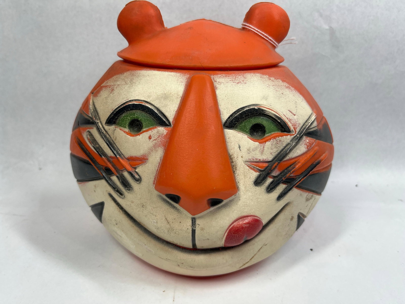 Tony the Tiger Vinyl Lidded Cookie Jar (1 of 5)