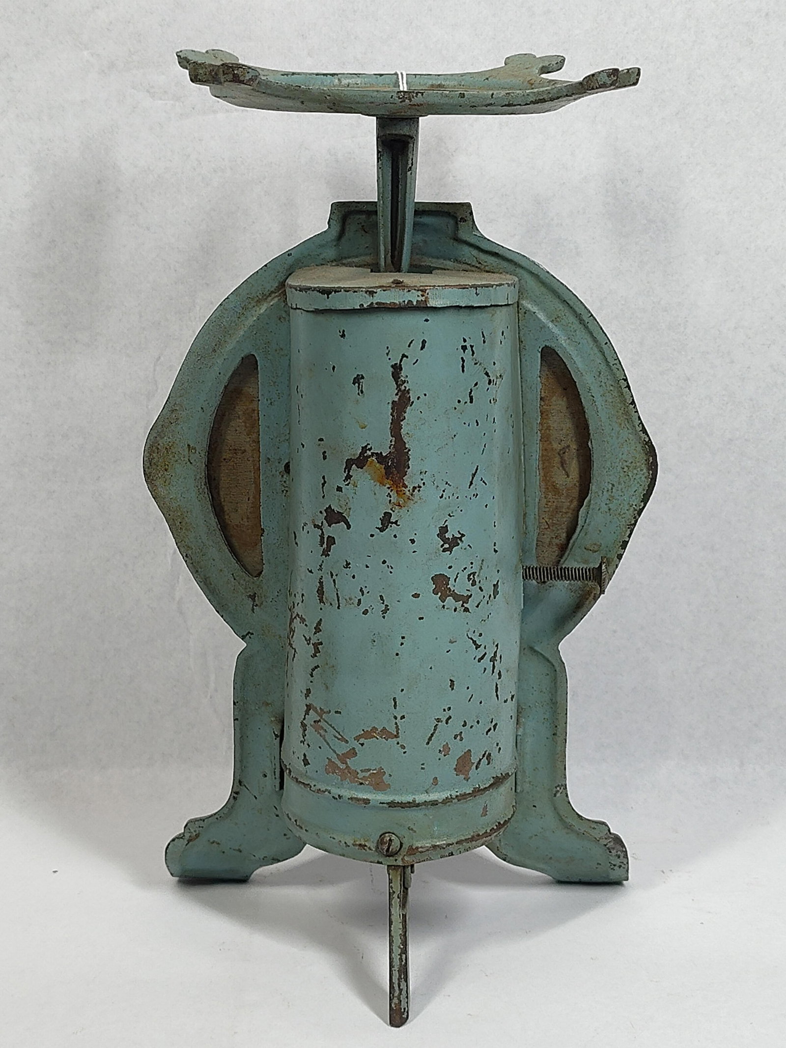 Pelouze Attrib. Cast Iron Kitchen Scale - 3