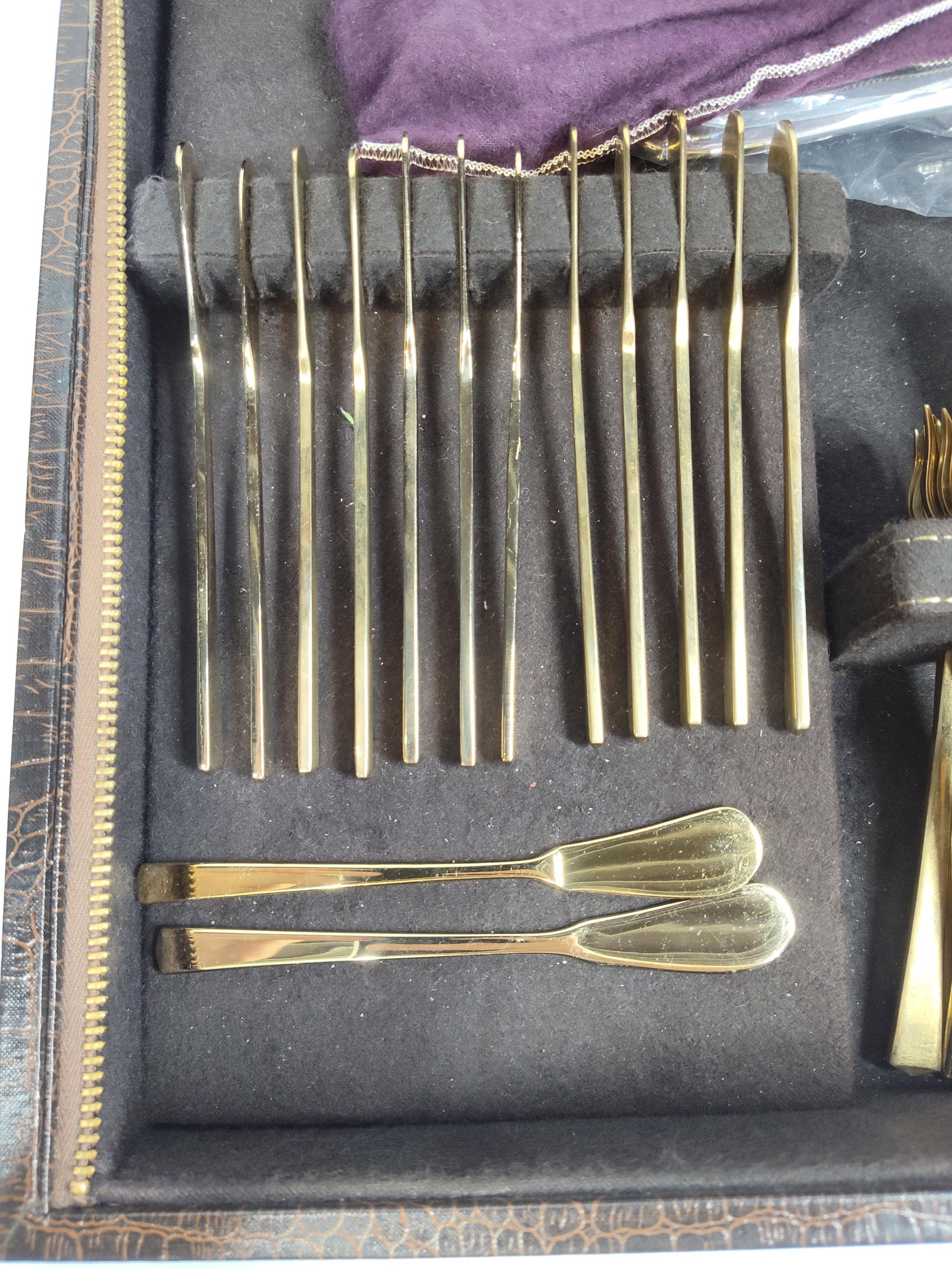 Dirilyte Gold Bronze Flatware & Servers - 2