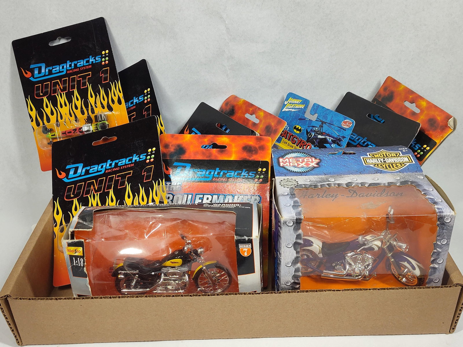 10 Harley-Davidson & Dragtracks Models (1 of 5)