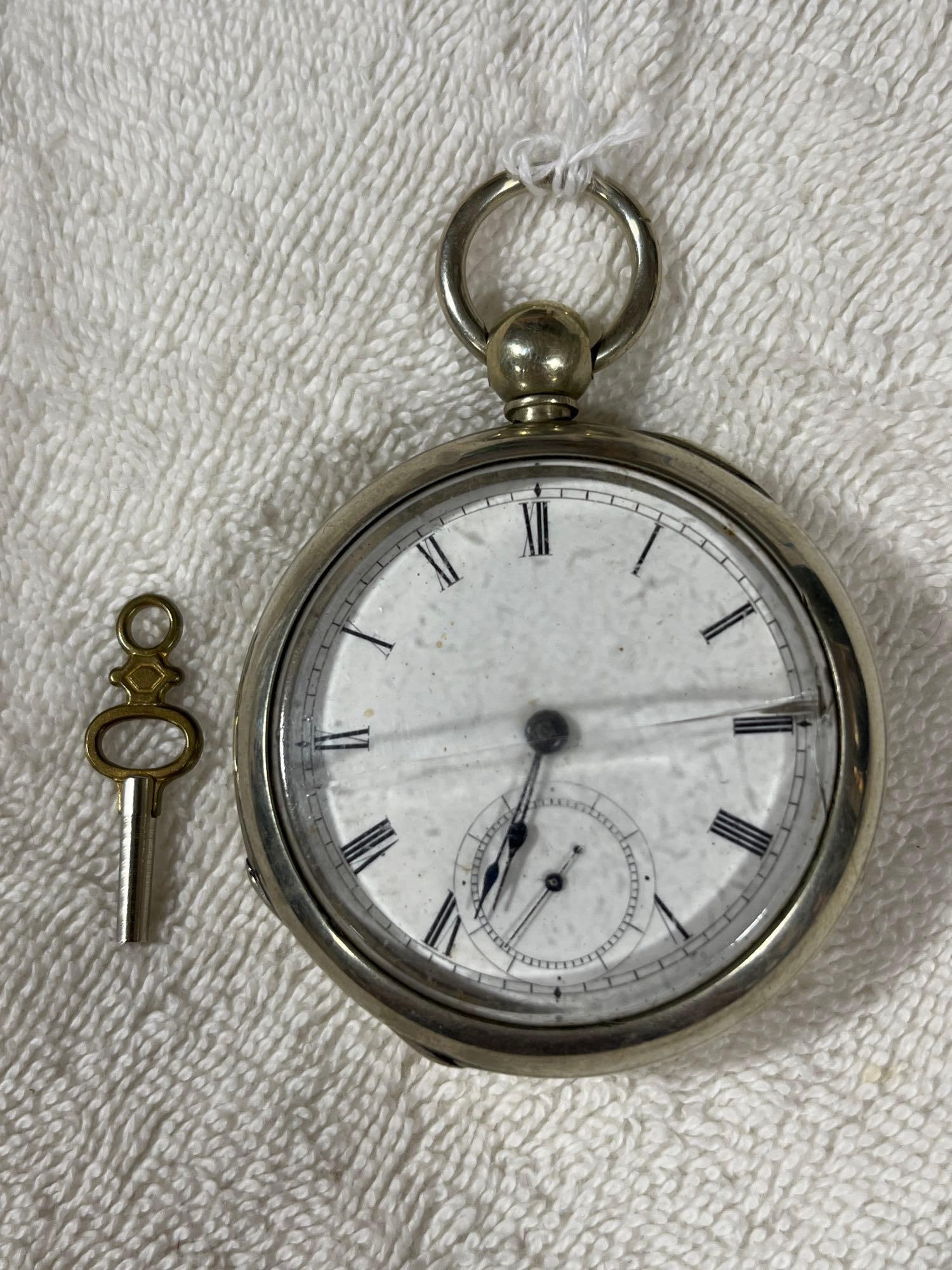 Waltham Broadway Key Wind Pocket Watch (1 of 5)