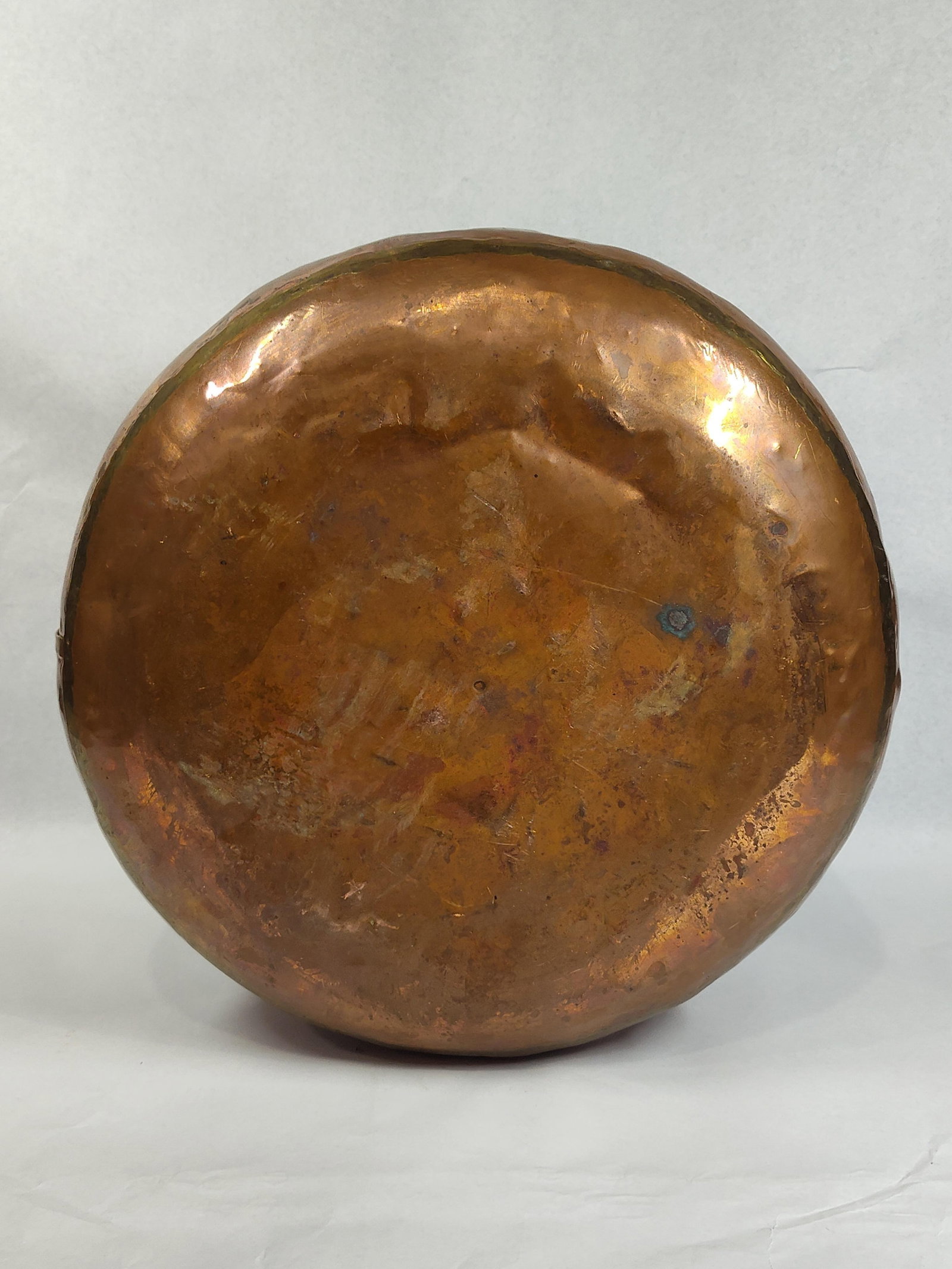 Antique Copper Cauldron w/ Swing Handle - 4