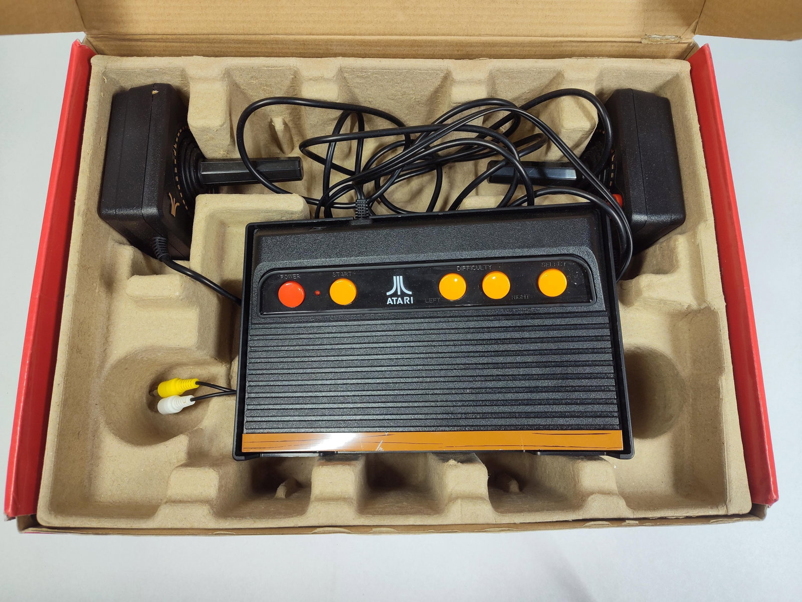 3 Atari Consoles: 2600 & Flashback 8 - 3