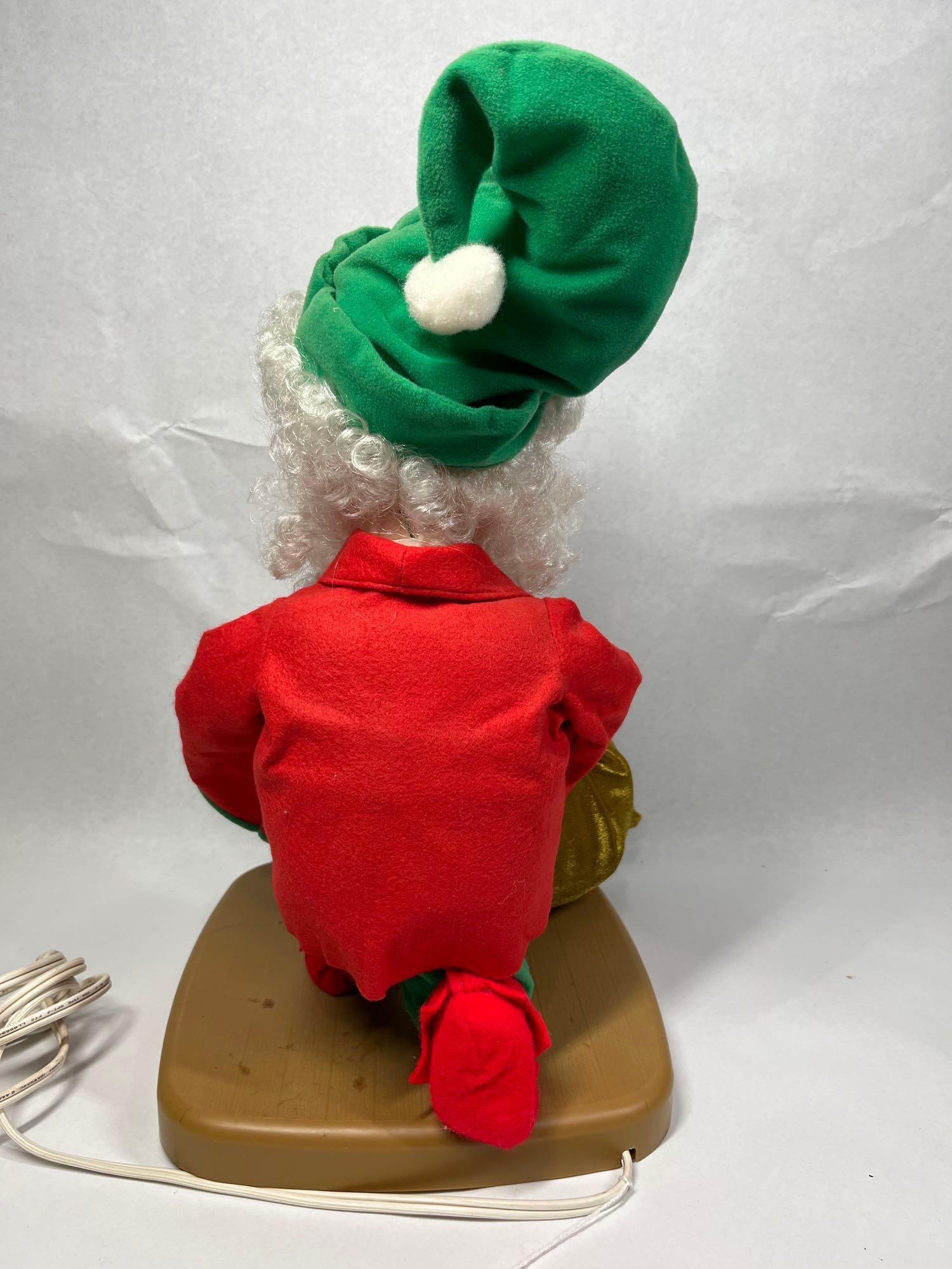Elf Motionette w/ Nutcracker & Sack - 3