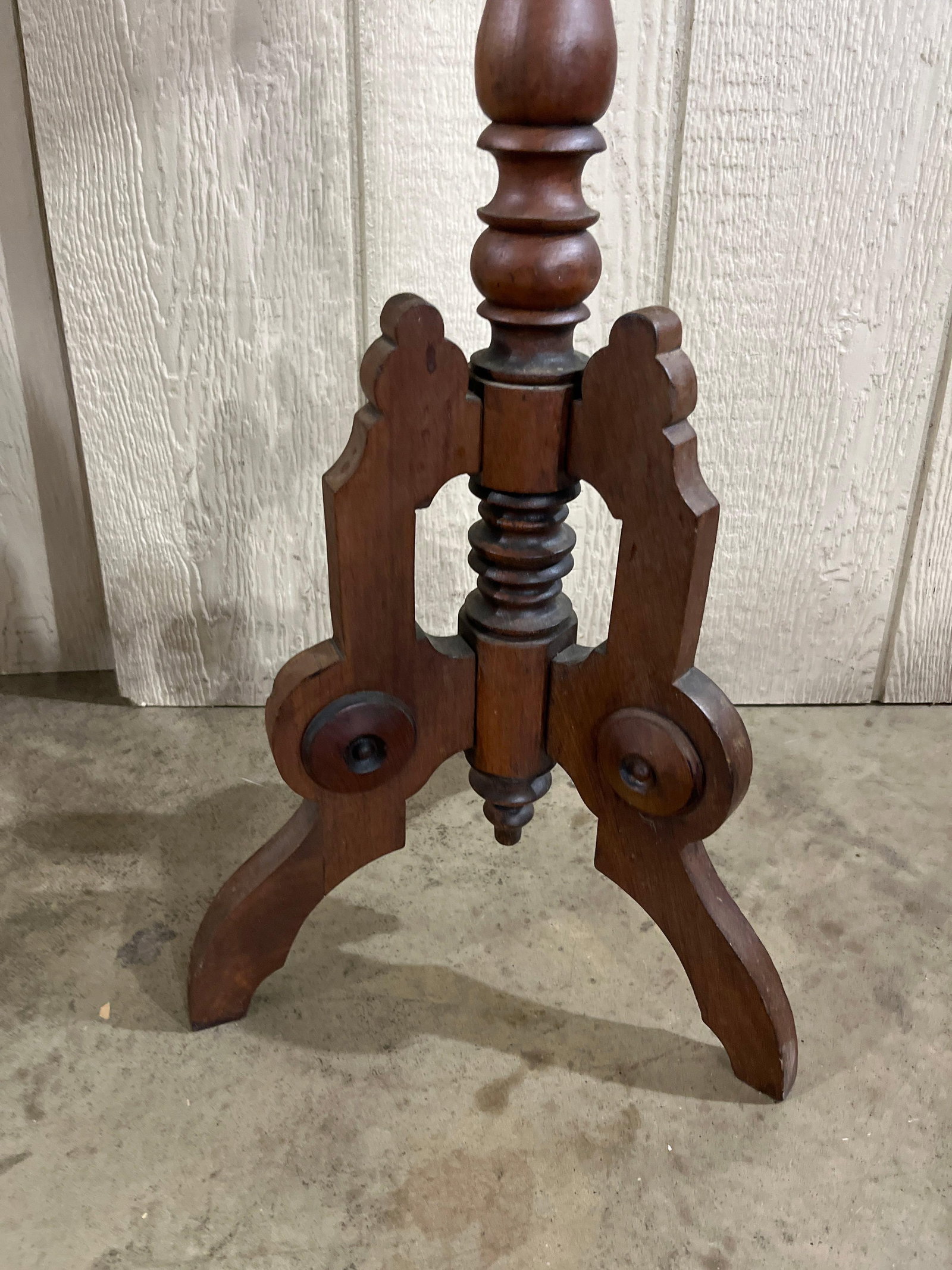 Victorian American Walnut Game Table - 2