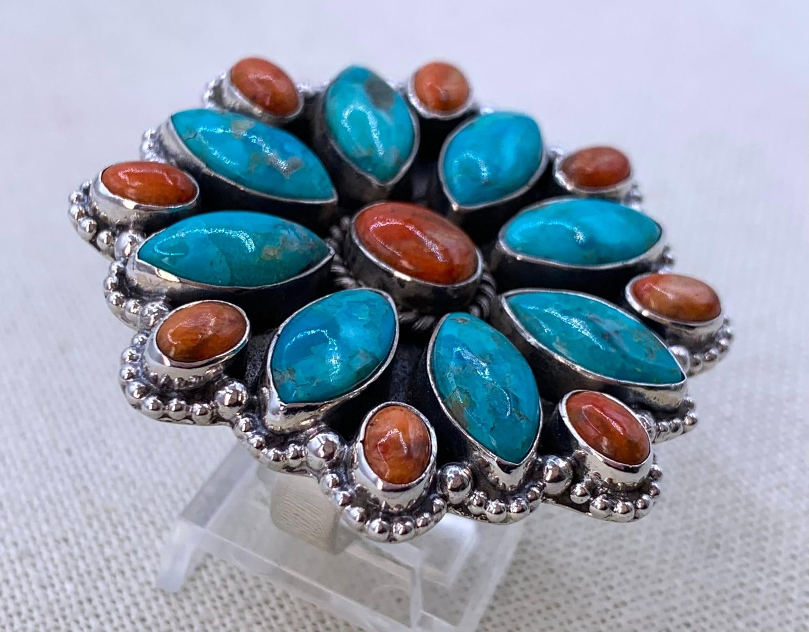 Outstanding 21 Gram Sterling Silver Mojave Turquoise Southwest Style Statement Ring (1 of 11)