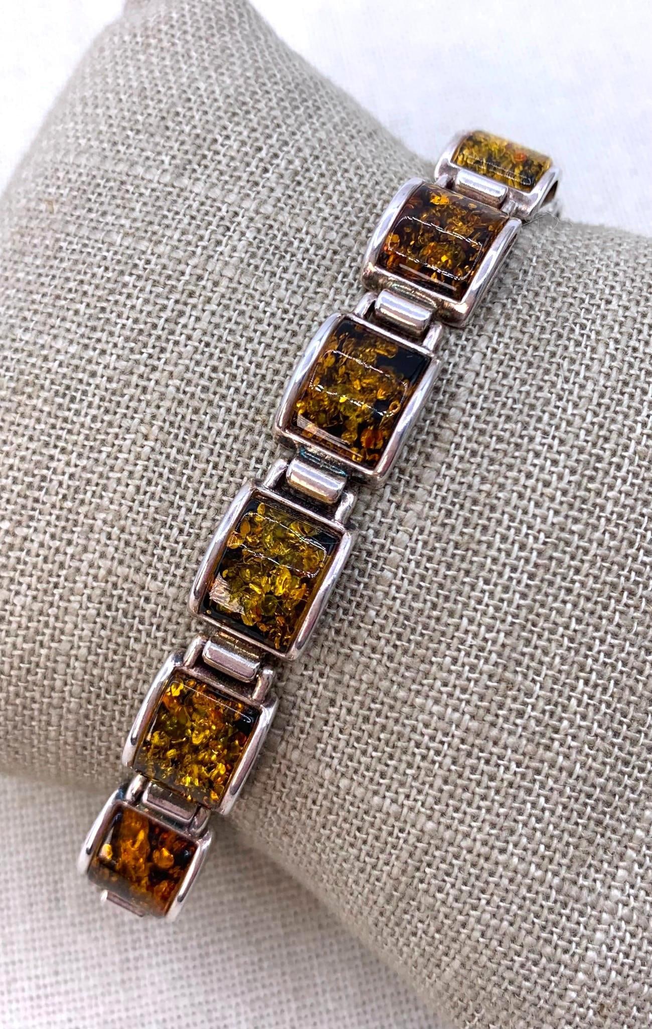 Exceptional Russian Spangled Amber Sterling Silver Convex Half Moon Link Bracelet: Kokoshnick mark (woman's profile facing right) G 925 hallmarks, 7 1/2" length x 3/8" width, 21.7 gram weight, Beautiful!