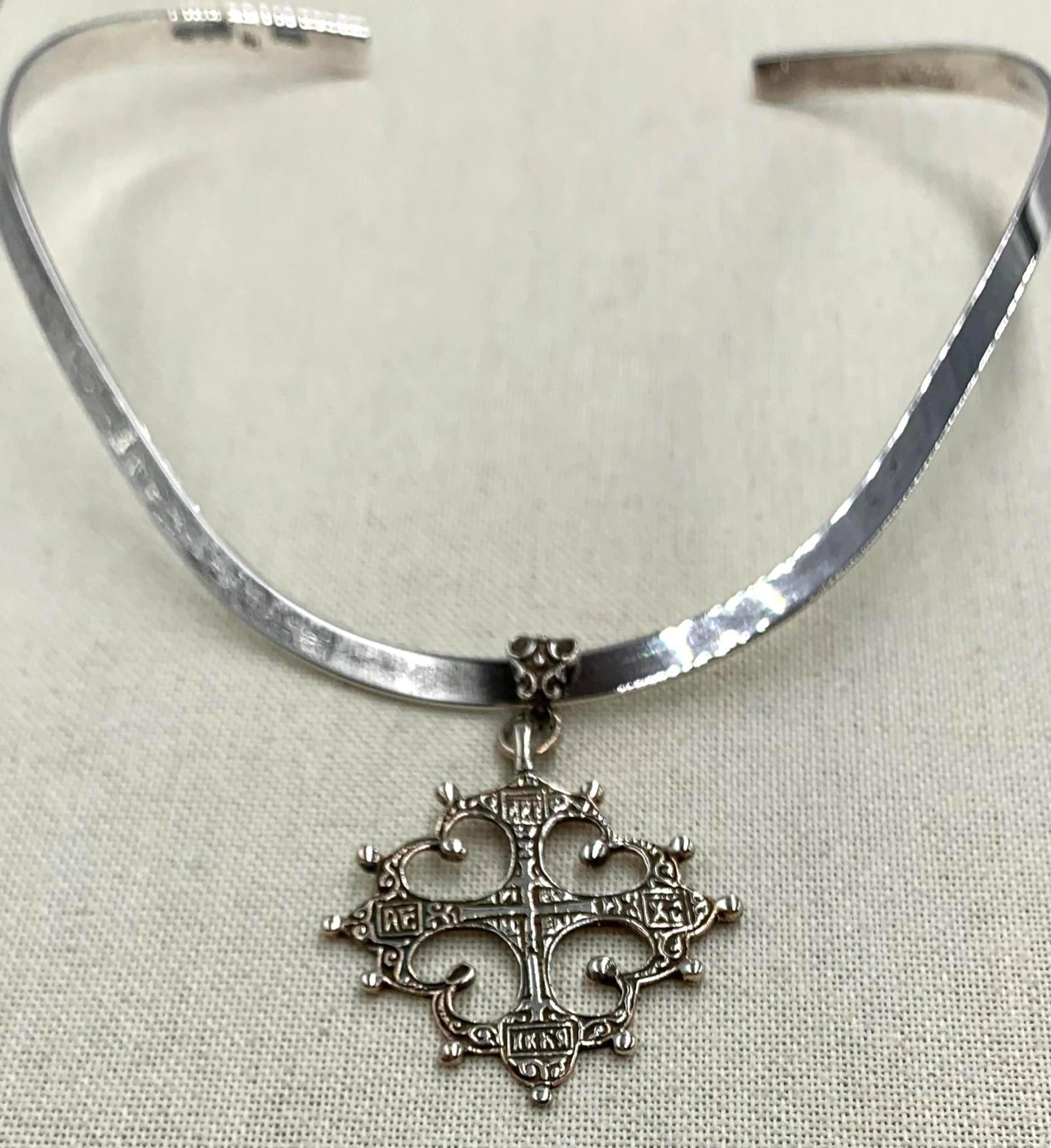 Fantastic Sterling Silver Byzantine Cross Pendant on 925 Collar Necklace (1 of 9)