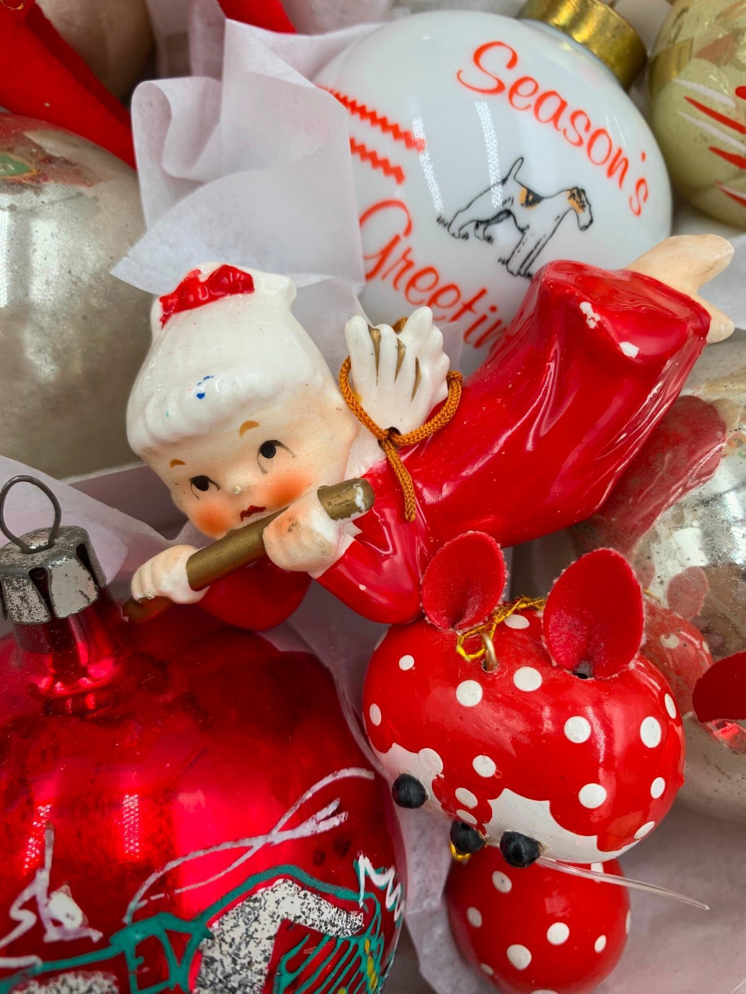 39 pc Vintage Papier Mache Bells, NOS Tinsel Boxes & Christmas Ornament Collection (1 of 18)