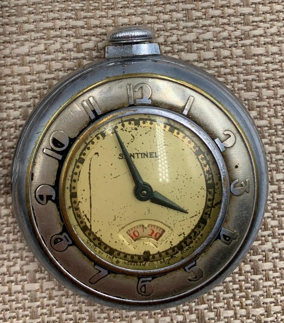 17 Vintage Sentinel, Bulova, Kienzle, Helbros, Medana, Swiss Army, Westclox Watches: Working Sentinel Art Deco pocket watch with seconds dial and absent bail, Working Bulova with lug case, Tanco, Caravelle, Swiss made, Moose Lodge Society logo 17 jewel MCM era watch, Truell, MCM with 
