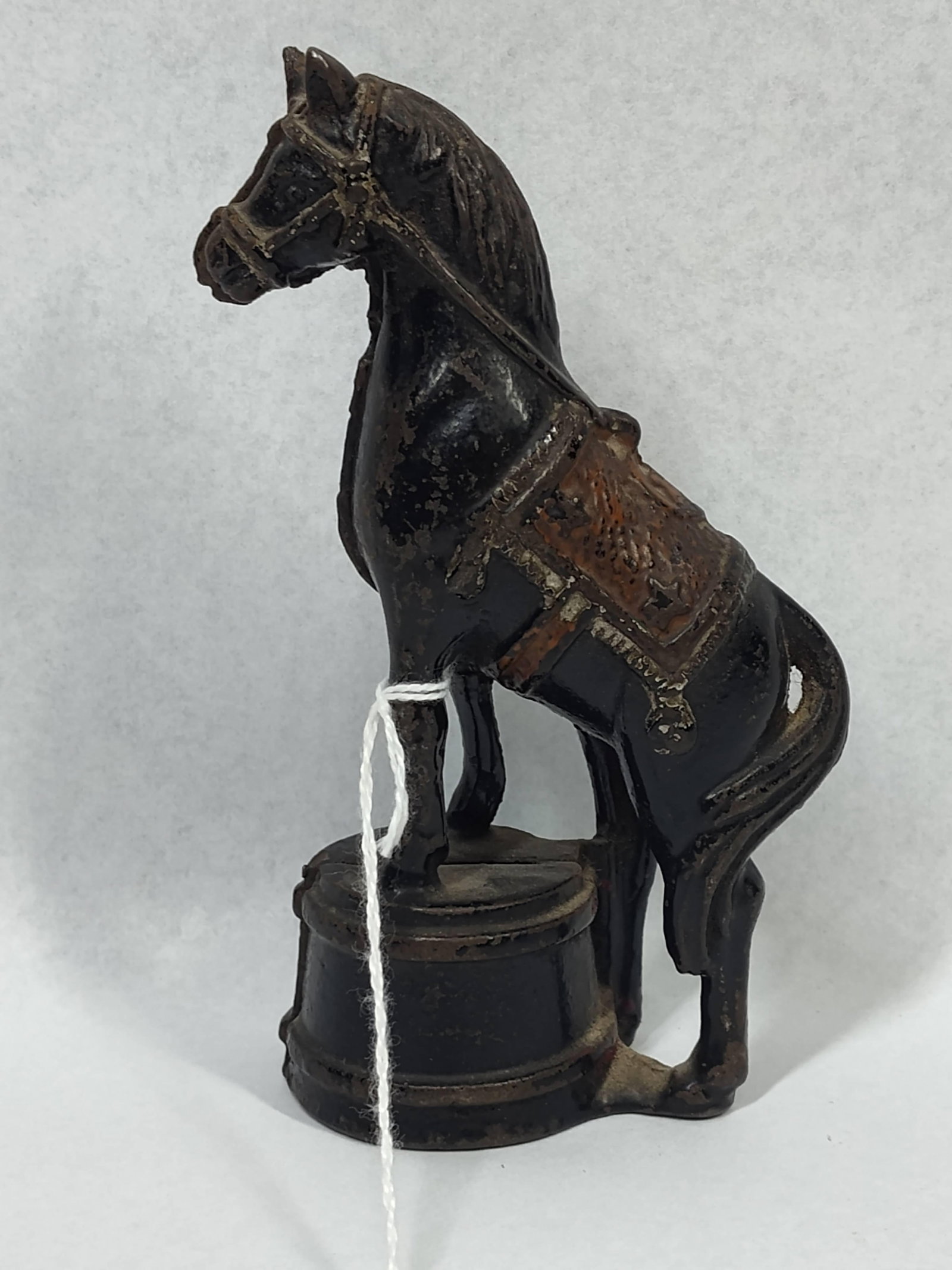 Attr. Williams Horse on Drum Still Bank (1 of 3)