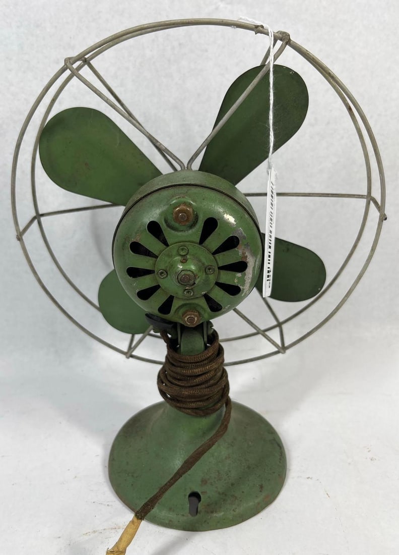 Knapp-Monarch Zip Electric Table Fan - 3
