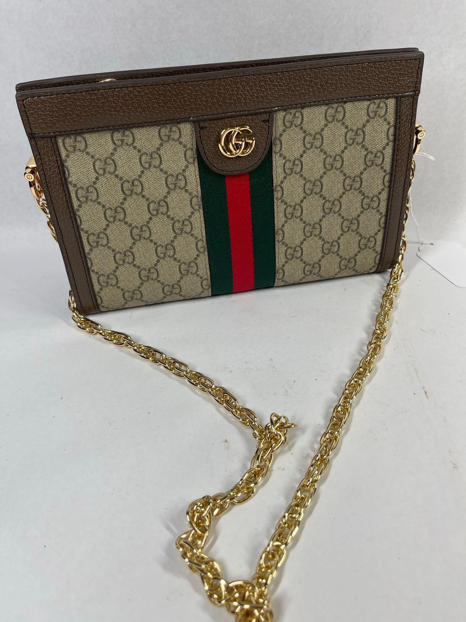 Gucci Attributed Ophidia Shoulder Bag: Not Authenticated. This shoulder bag is designed in the style of the Gucci Ophidia collection, featuring the brand's signature GG Supreme monogram coated canvas in beige and ebony. The exterior is