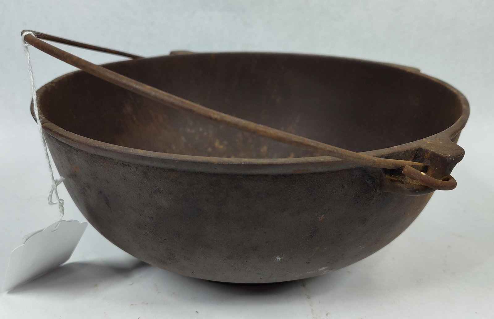 Griswold Erie 714 Cast Iron Scotch Bowl (1 of 4)