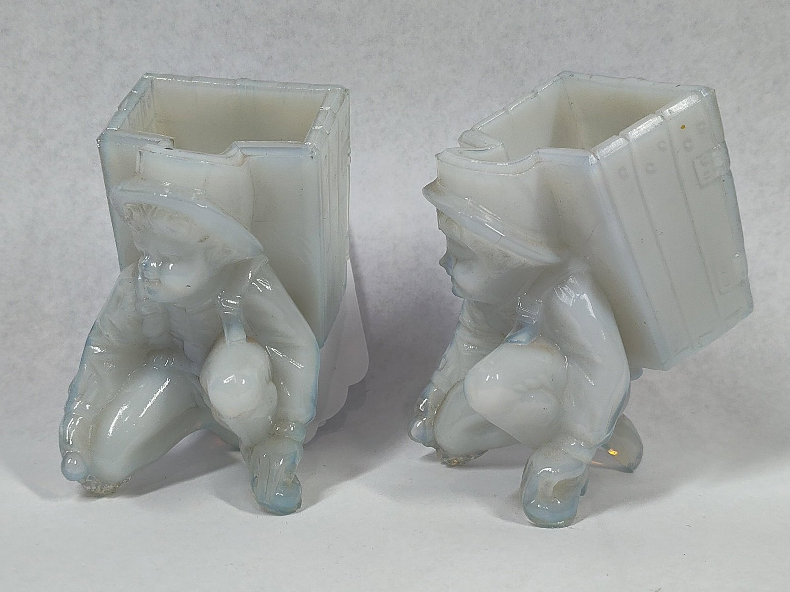 Pair Opalescent Boy w/ Crate Toothpicks (1 of 5)
