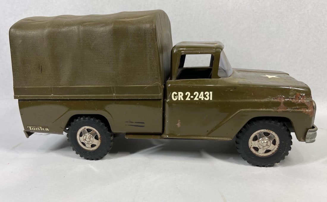 Tonka U.S. Army Troop Carrier GR 2-2431 (1 of 4)