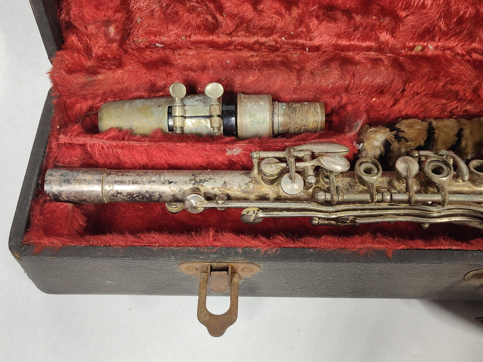Windsor Silver Metal Clarinet w/Case - 2