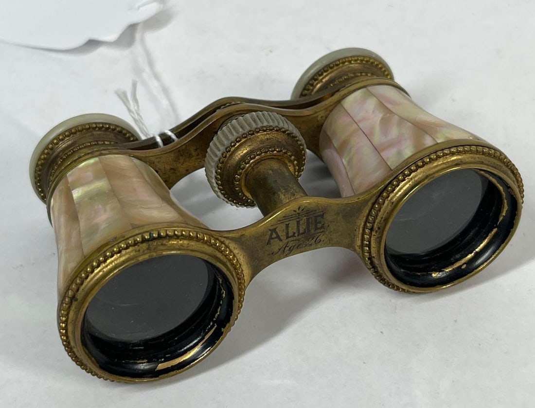 Marchand Mother-of-Pearl Opera Glasses (1 of 5)