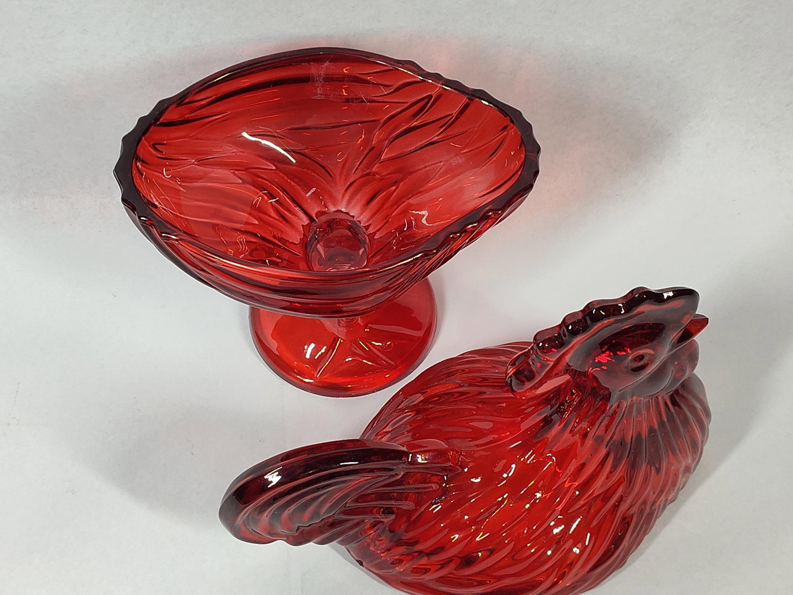 Vtg Ruby Red Pressed Glass Rooster Dish - 3