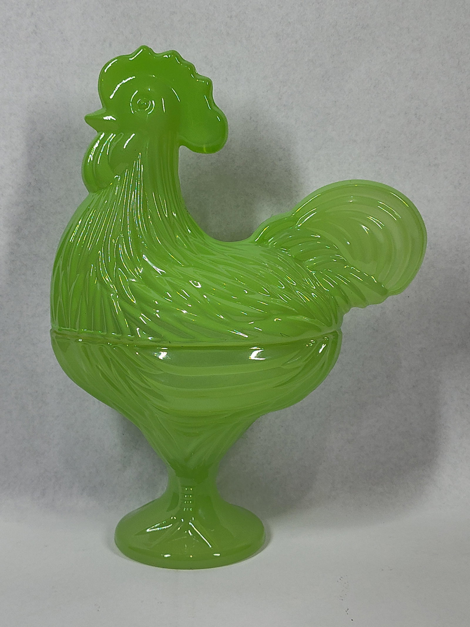 Vtg Jadeite Rooster Pedestal Candy Dish (1 of 3)