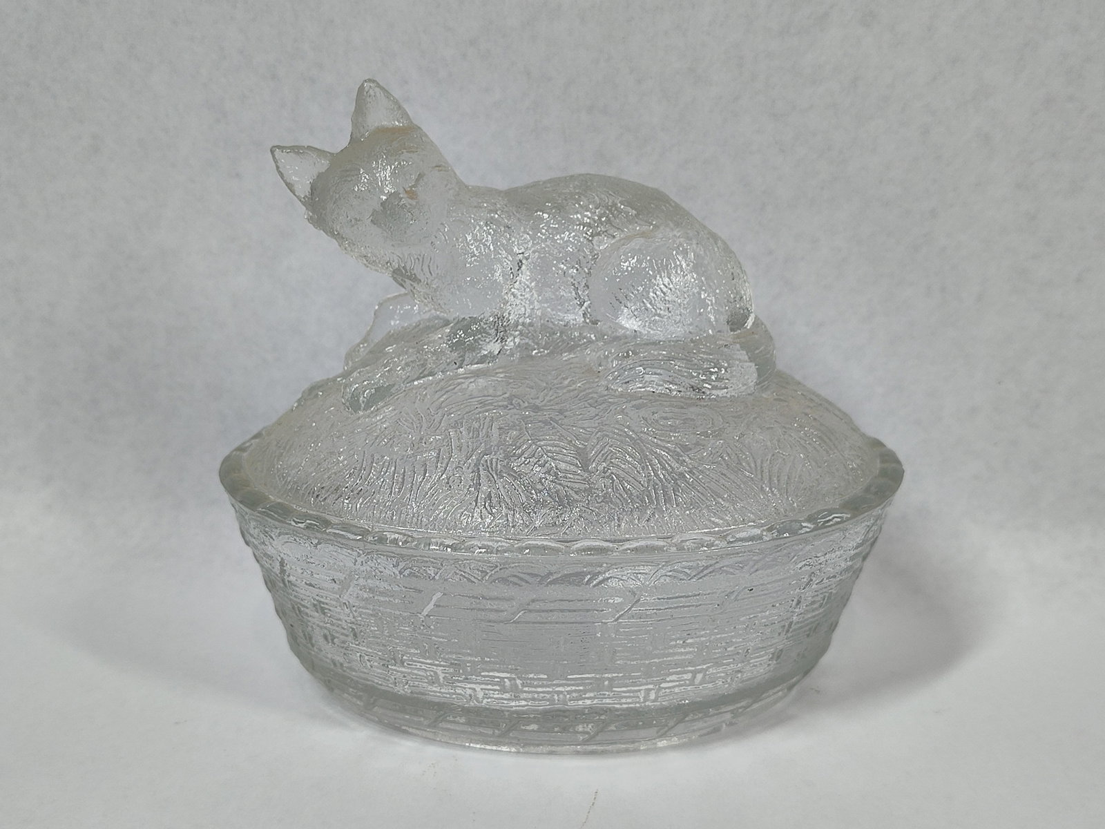 Pressed Glass Fox on Nest Covered Dish (1 of 4)