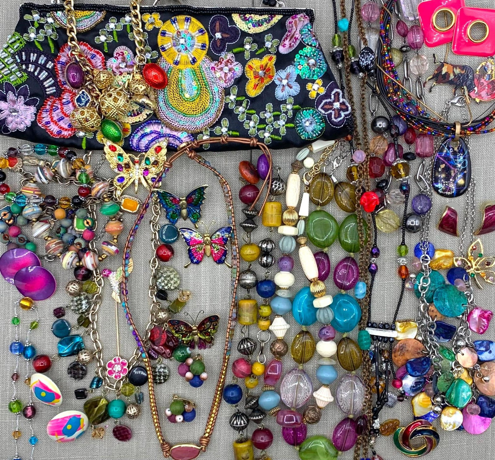 Evening Bag & 20+ Costume Jewelry Lot (1 of 20)