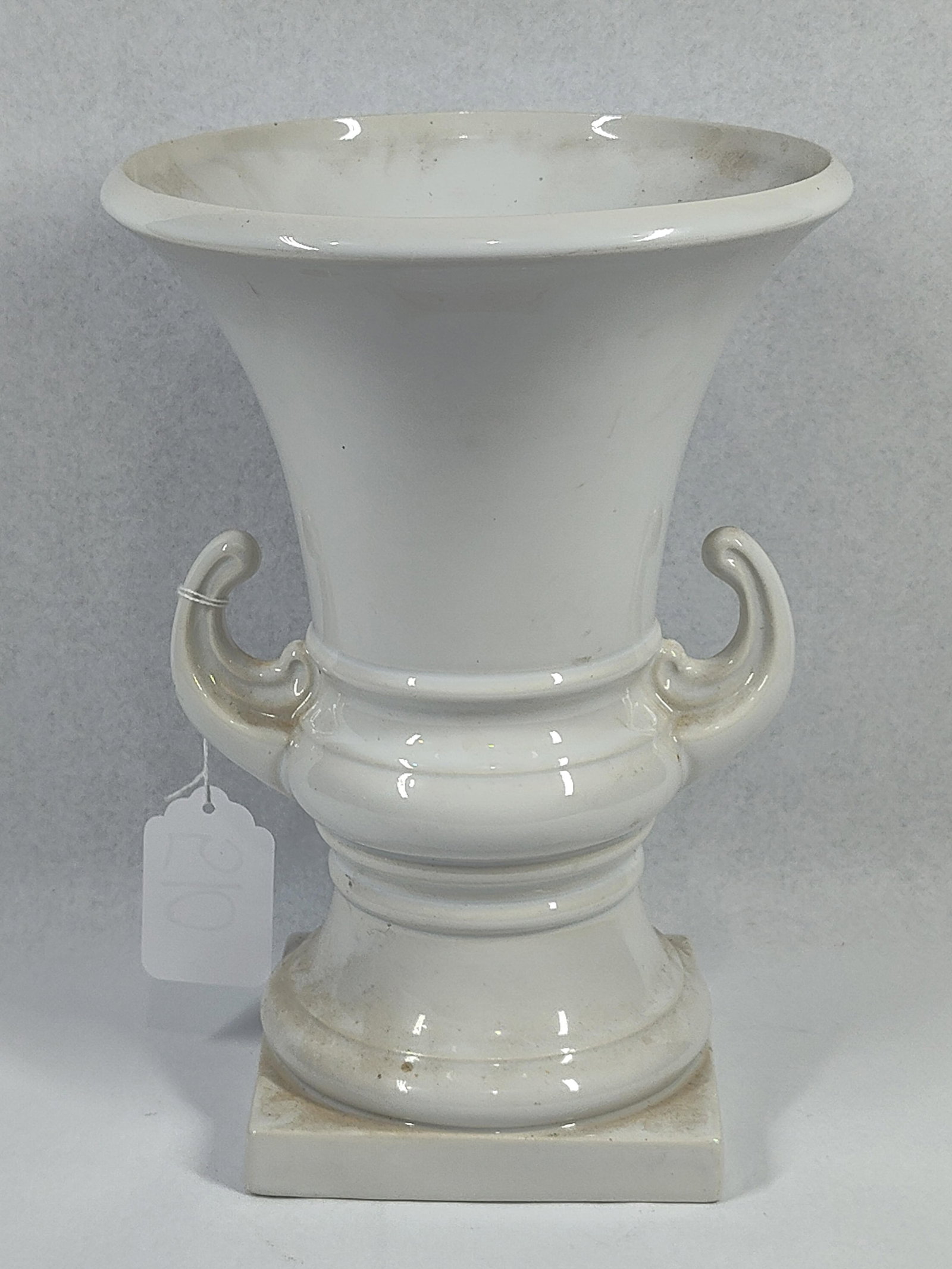 Pair SCI Laveno Neoclassical Urns (1 of 4)