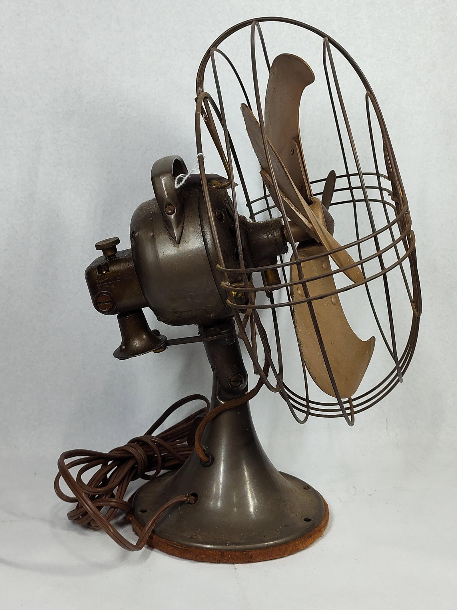 General Electric Vortalex Table Fan - 3