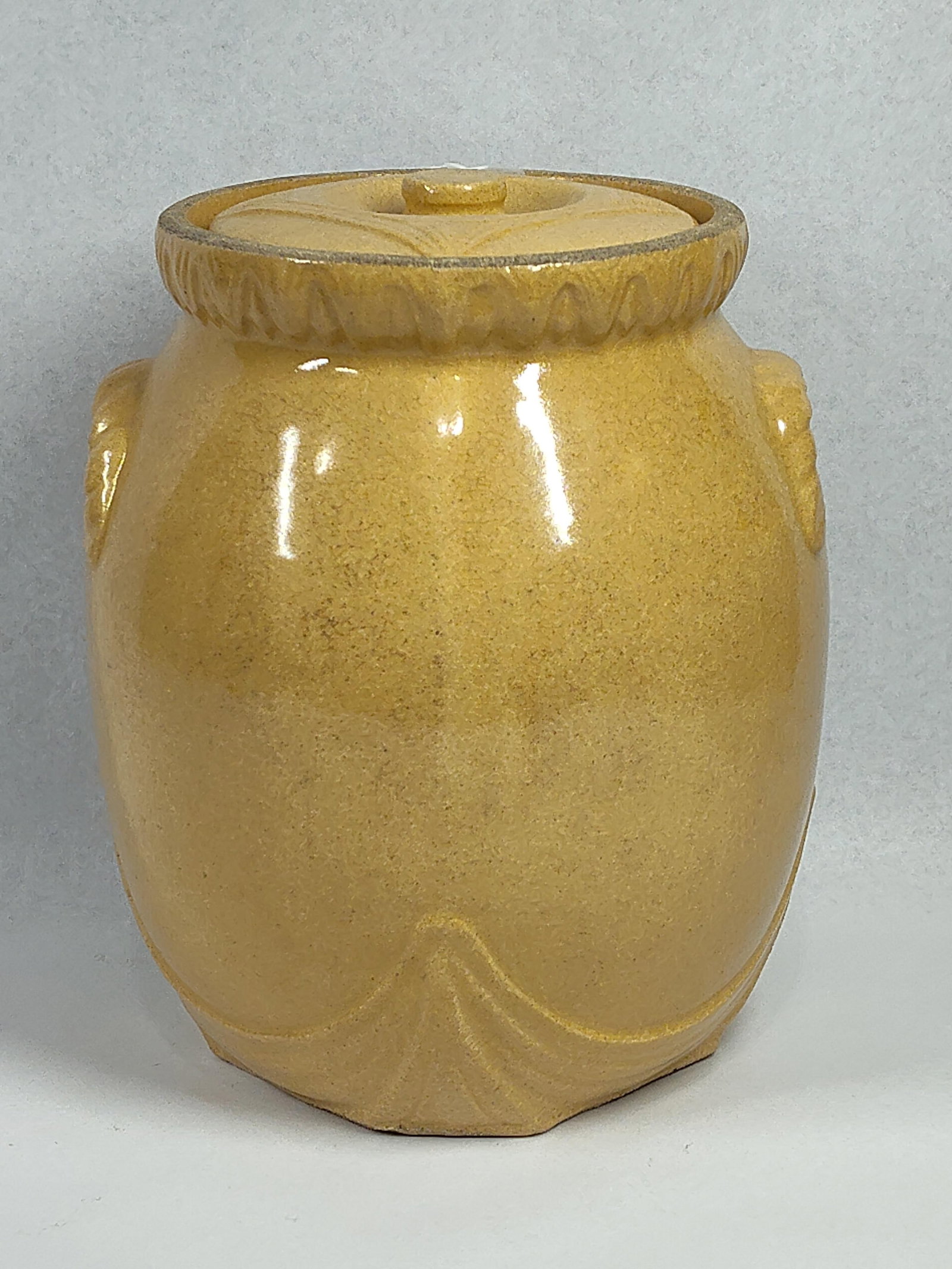 American Yellowware Hexagonal Crock (1 of 5)