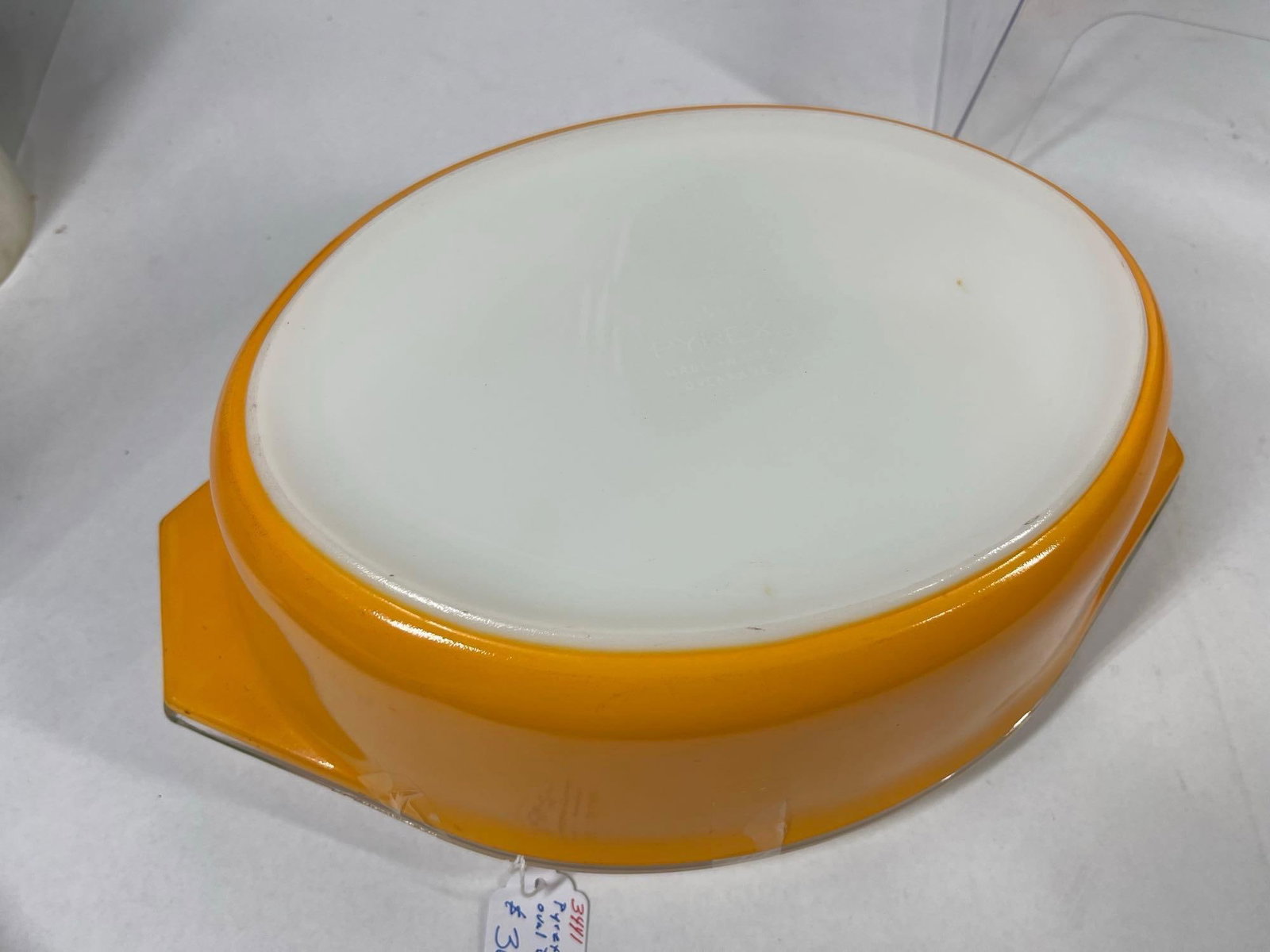 Pyrex Vtg Fired-On Color Kitchenware - 6