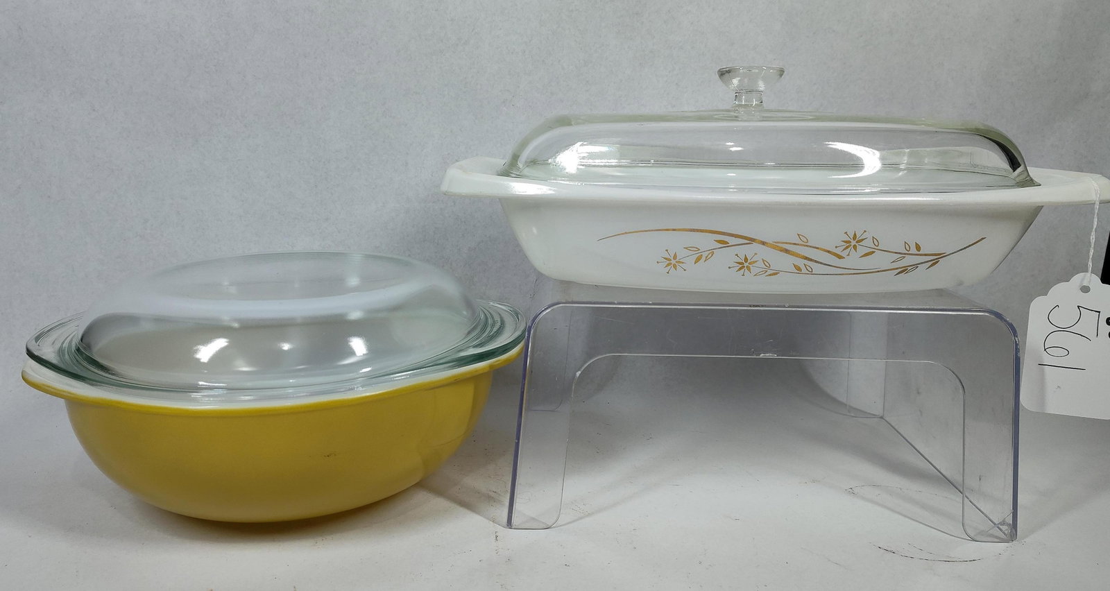 Vtg Pyrex Honeysuckle Casserole & Bowl (1 of 7)