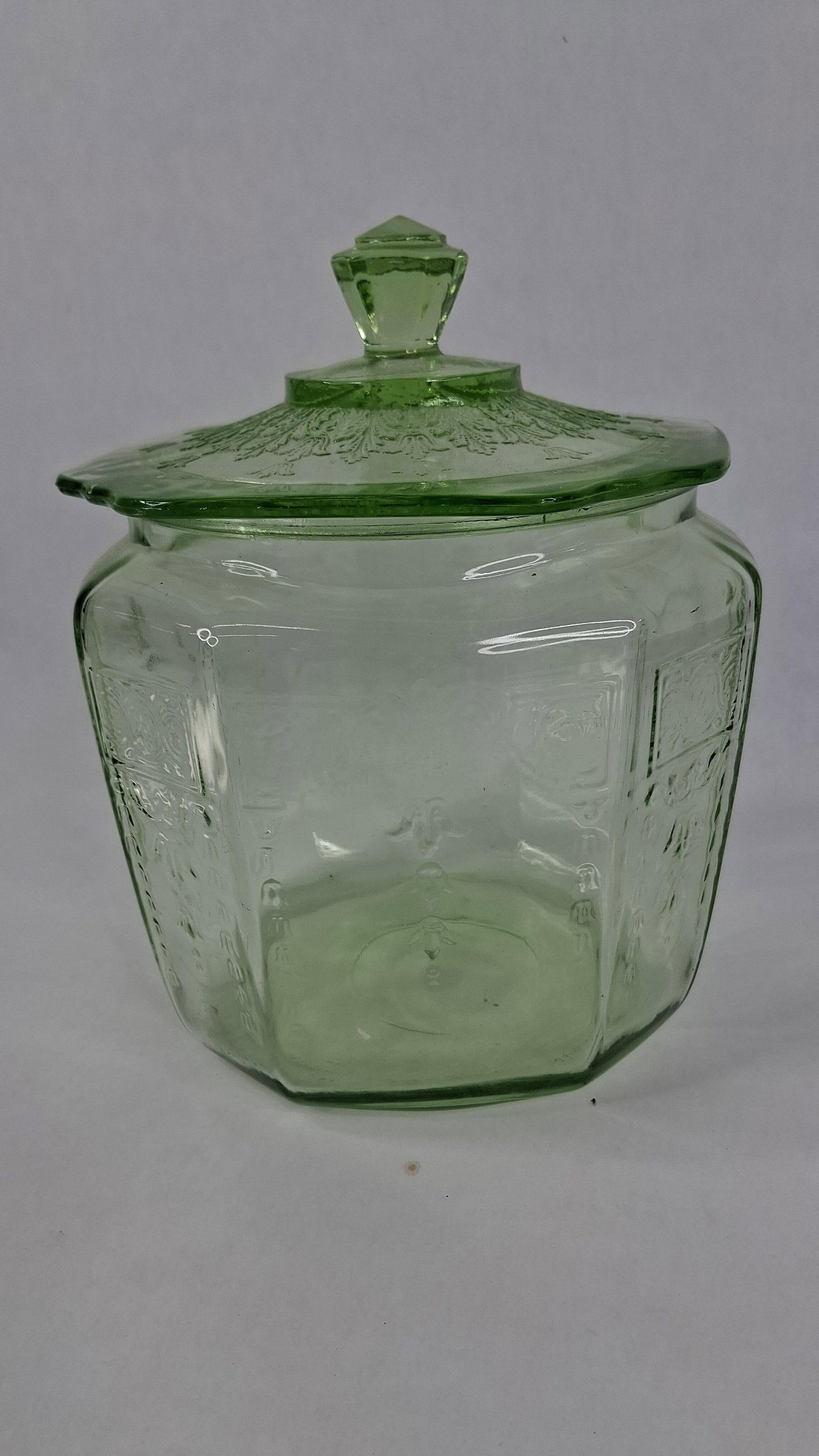 Anchor Hocking Princess Uranium Jar - 7