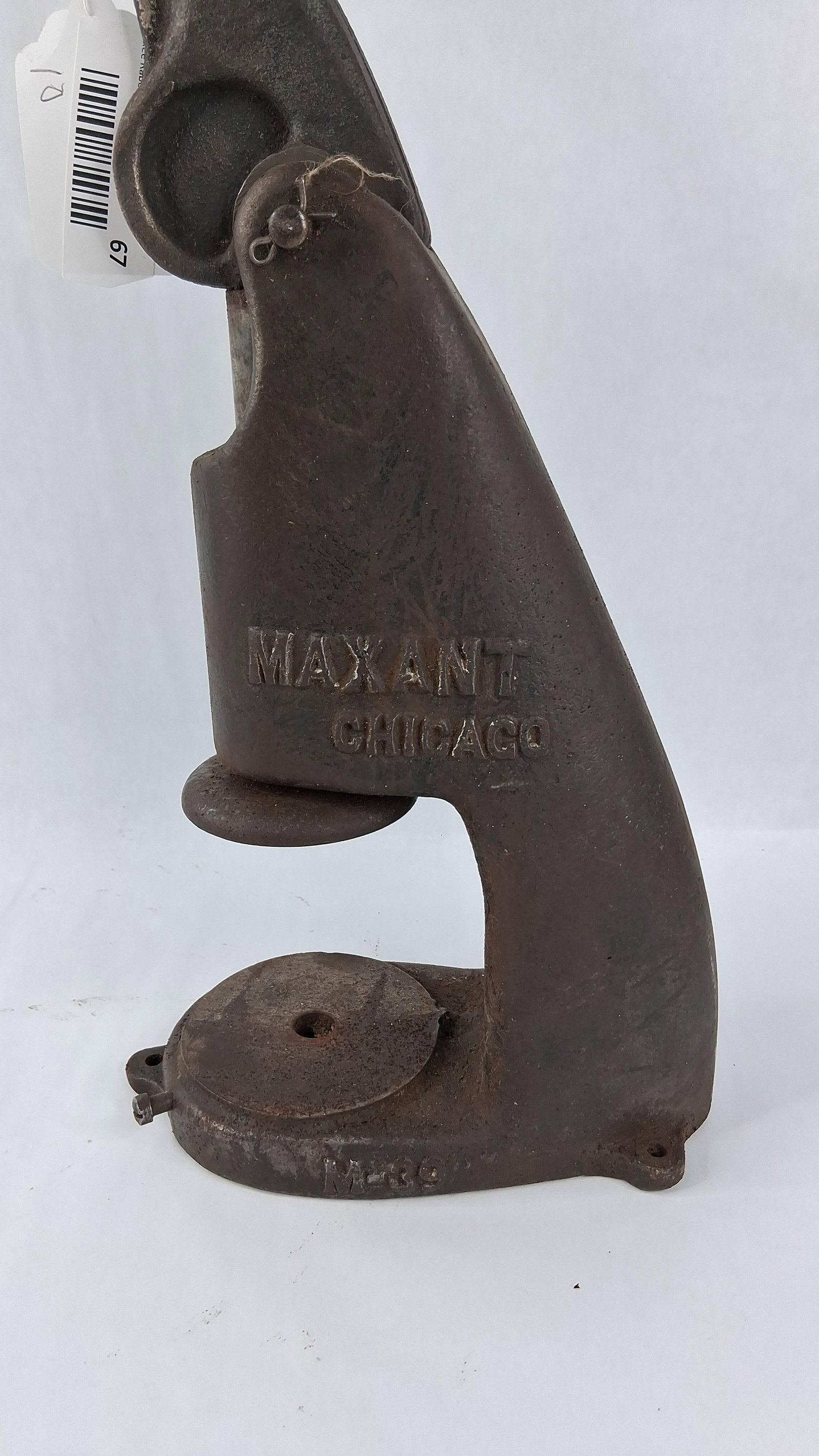 Maxant Banner Cast Iron Button Machine - 2