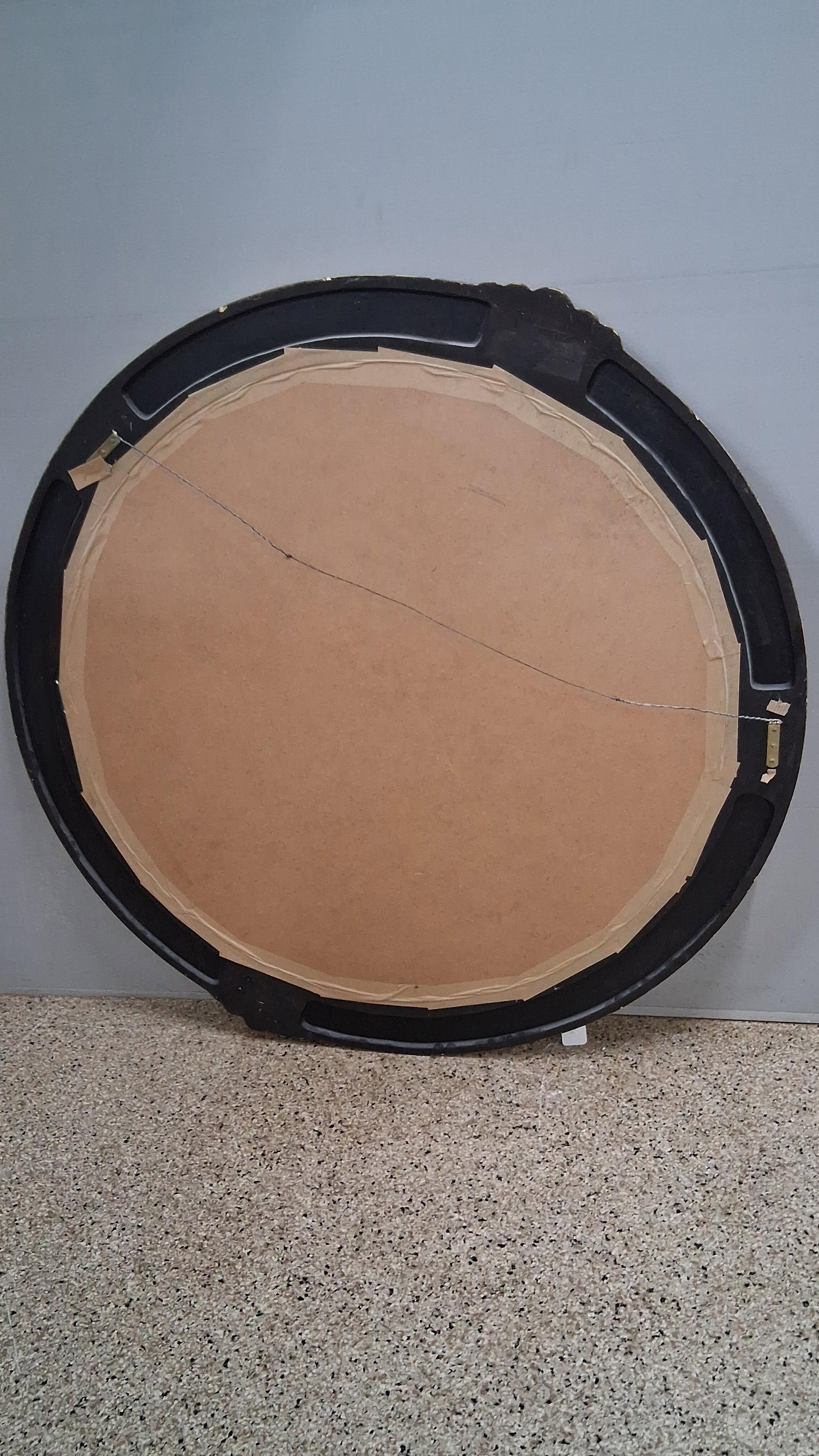 Hollywood Regency Gilt Circular Mirror - 8