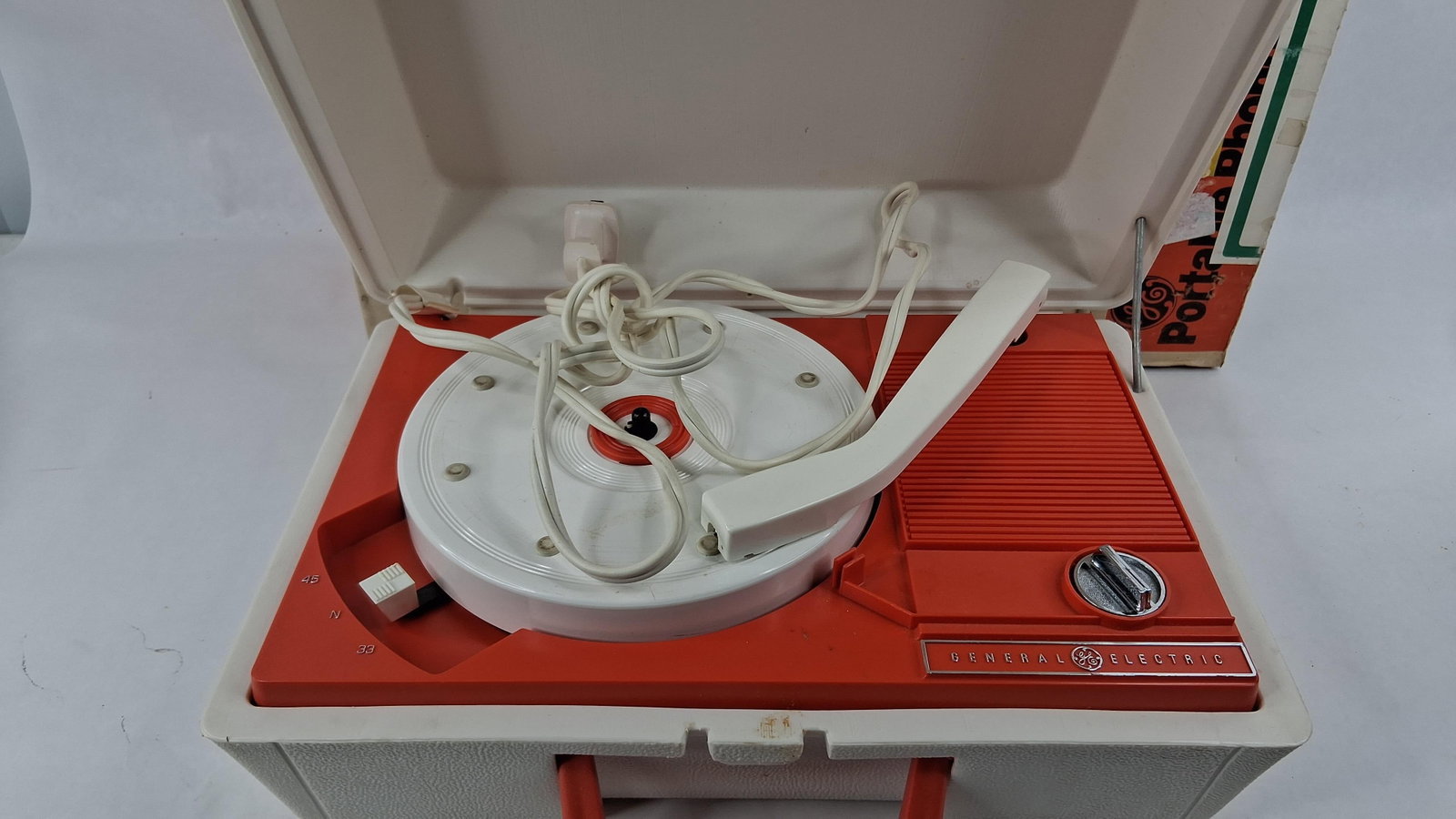 General Electric Recordmate Phonograph - 2