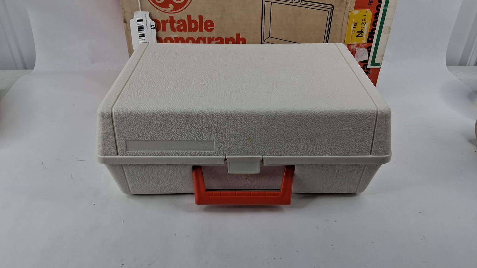 General Electric Recordmate Phonograph - 3