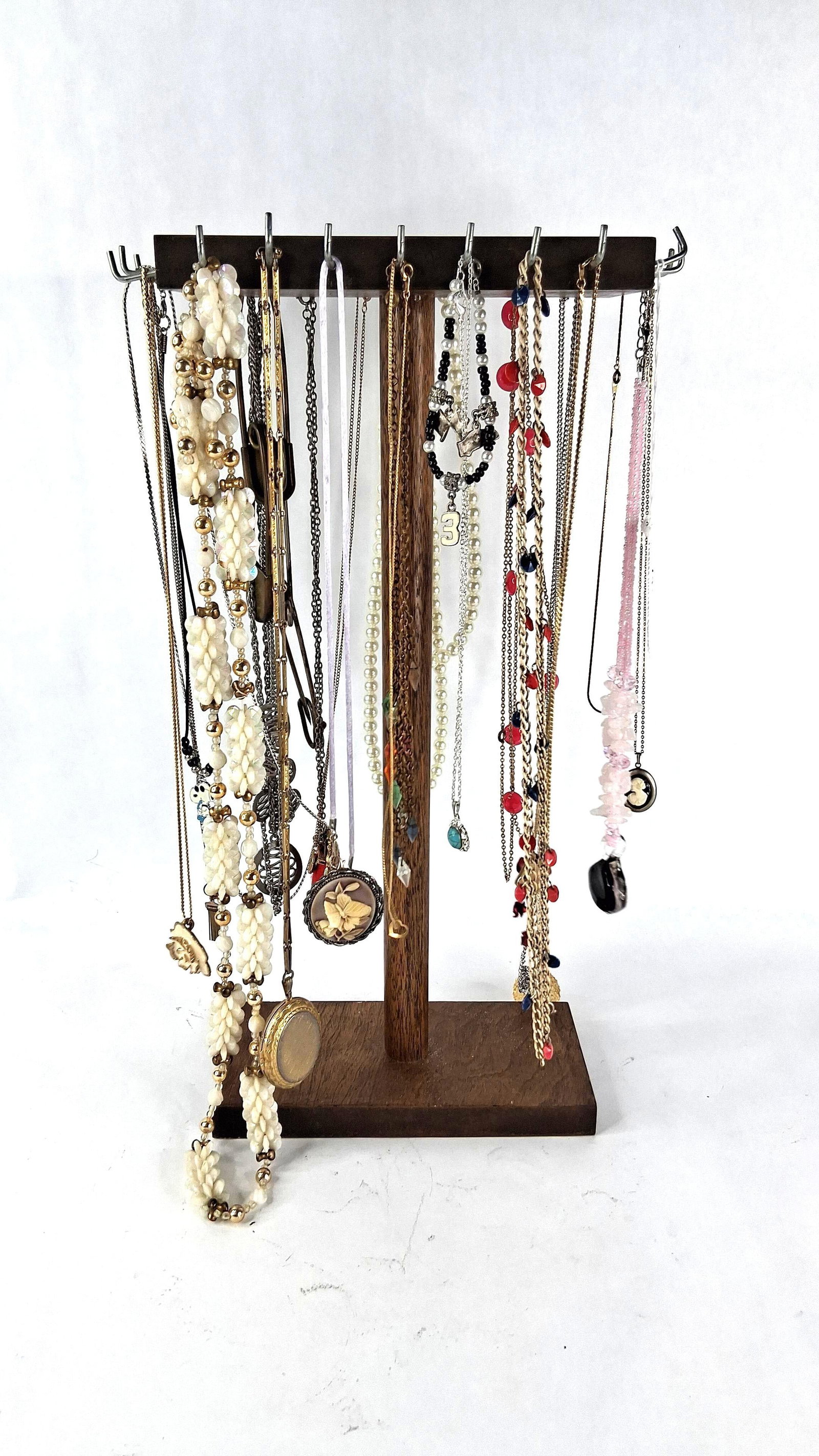 Costume Necklaces & Pendants w/ Stand (1 of 15)