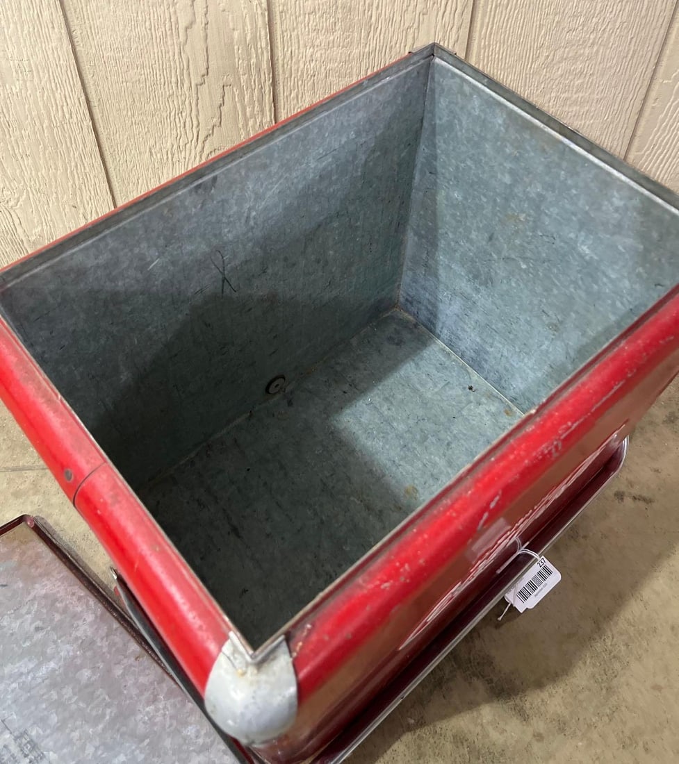 Metal Coca-Cola Picnic Cooler, Progress - 4