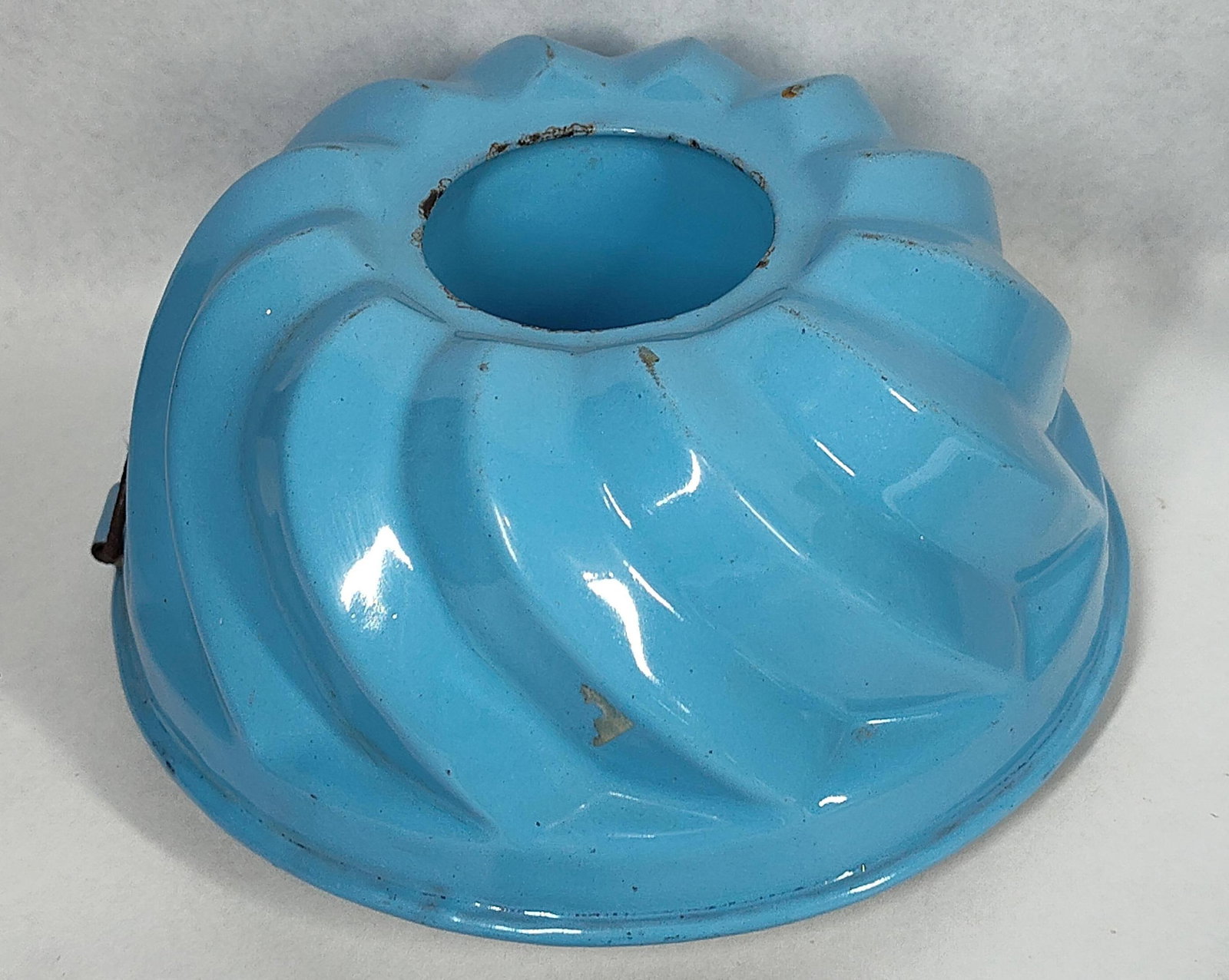 9 Assorted Graniteware Pieces - 3