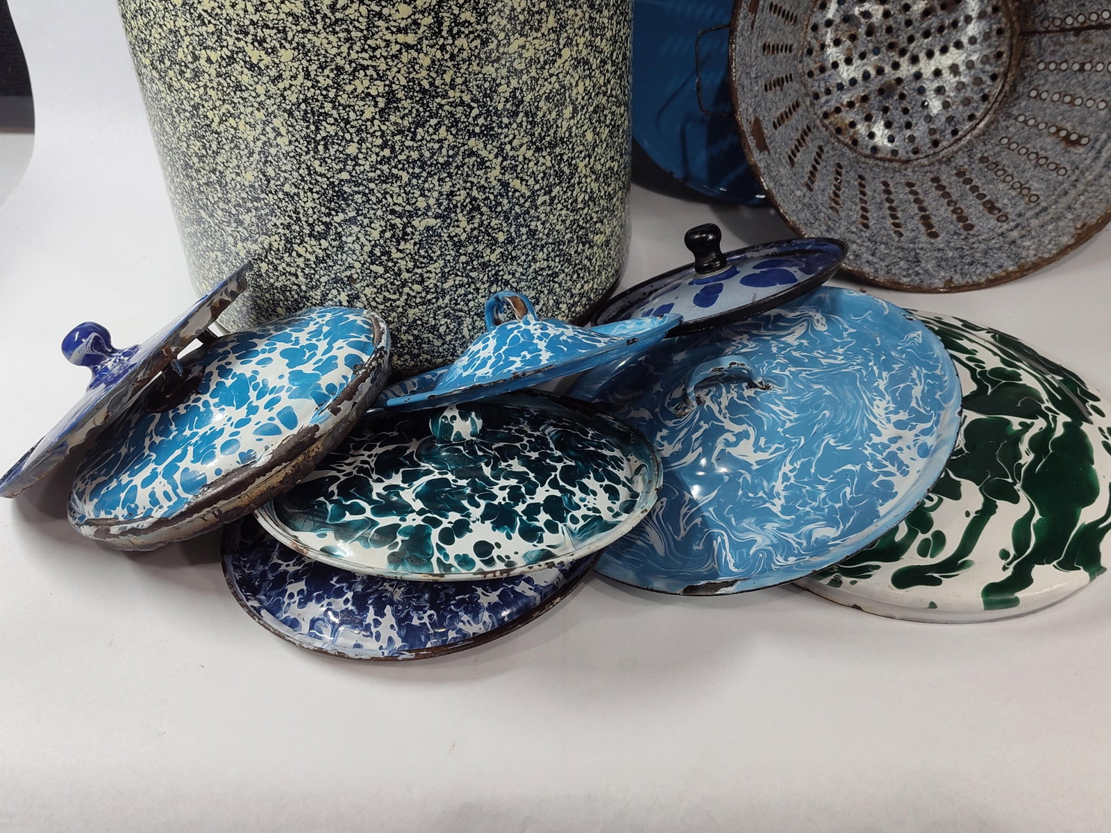 American Enamel Graniteware Kitchen Set - 2