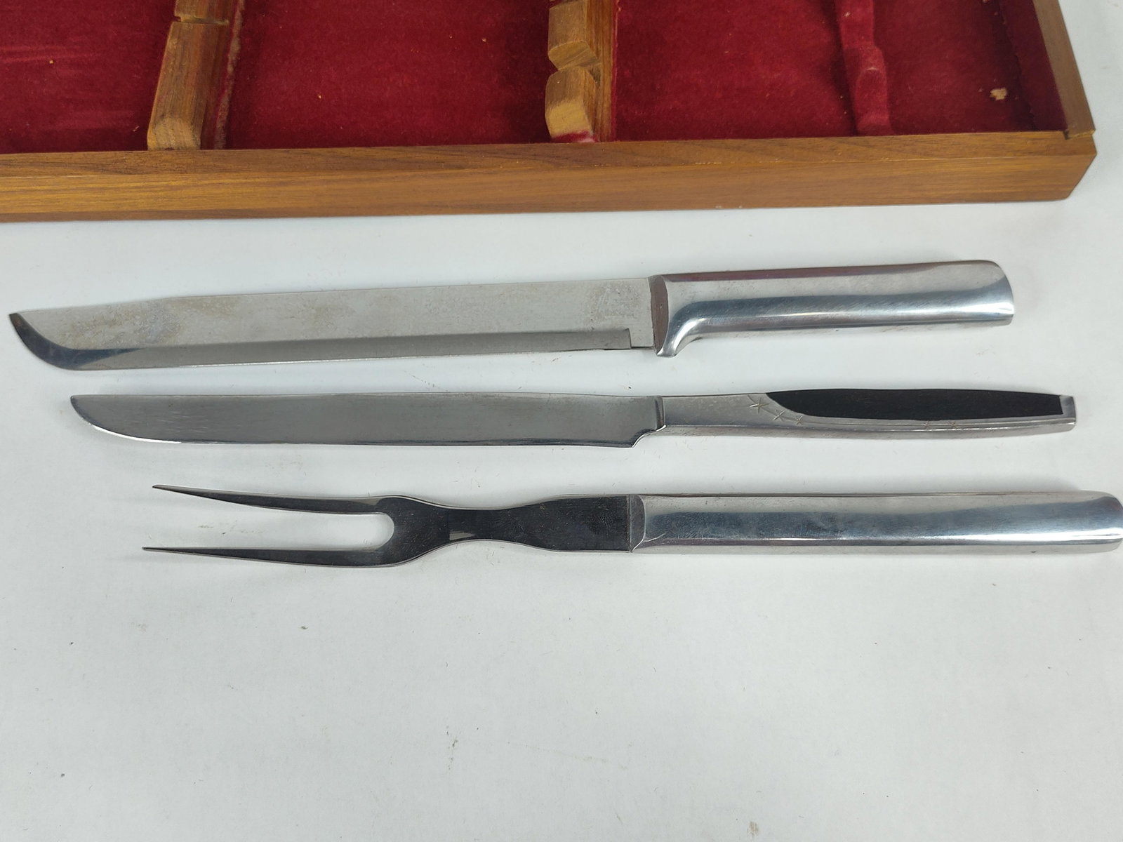 Gerber 3-Piece Carving Set, Walnut Box - 2