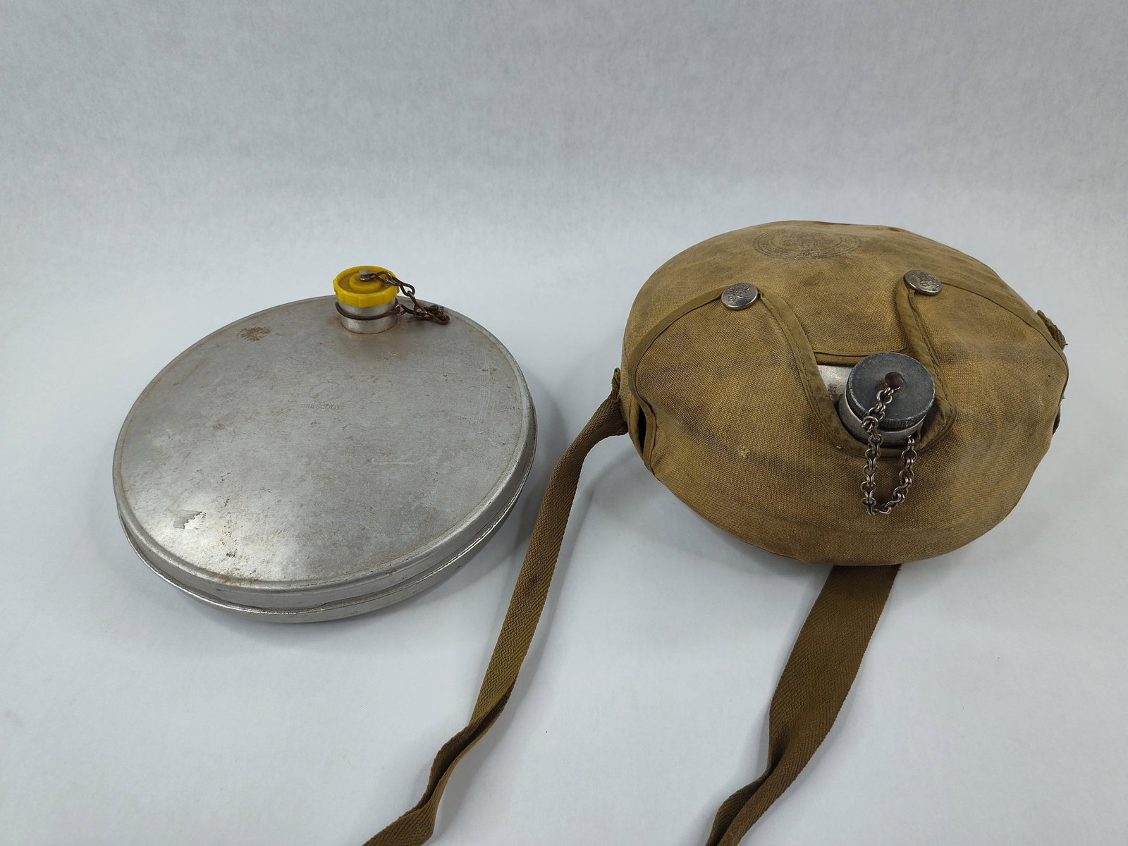 Pair Vtg BSA & GSUSA Aluminum Canteens (1 of 6)