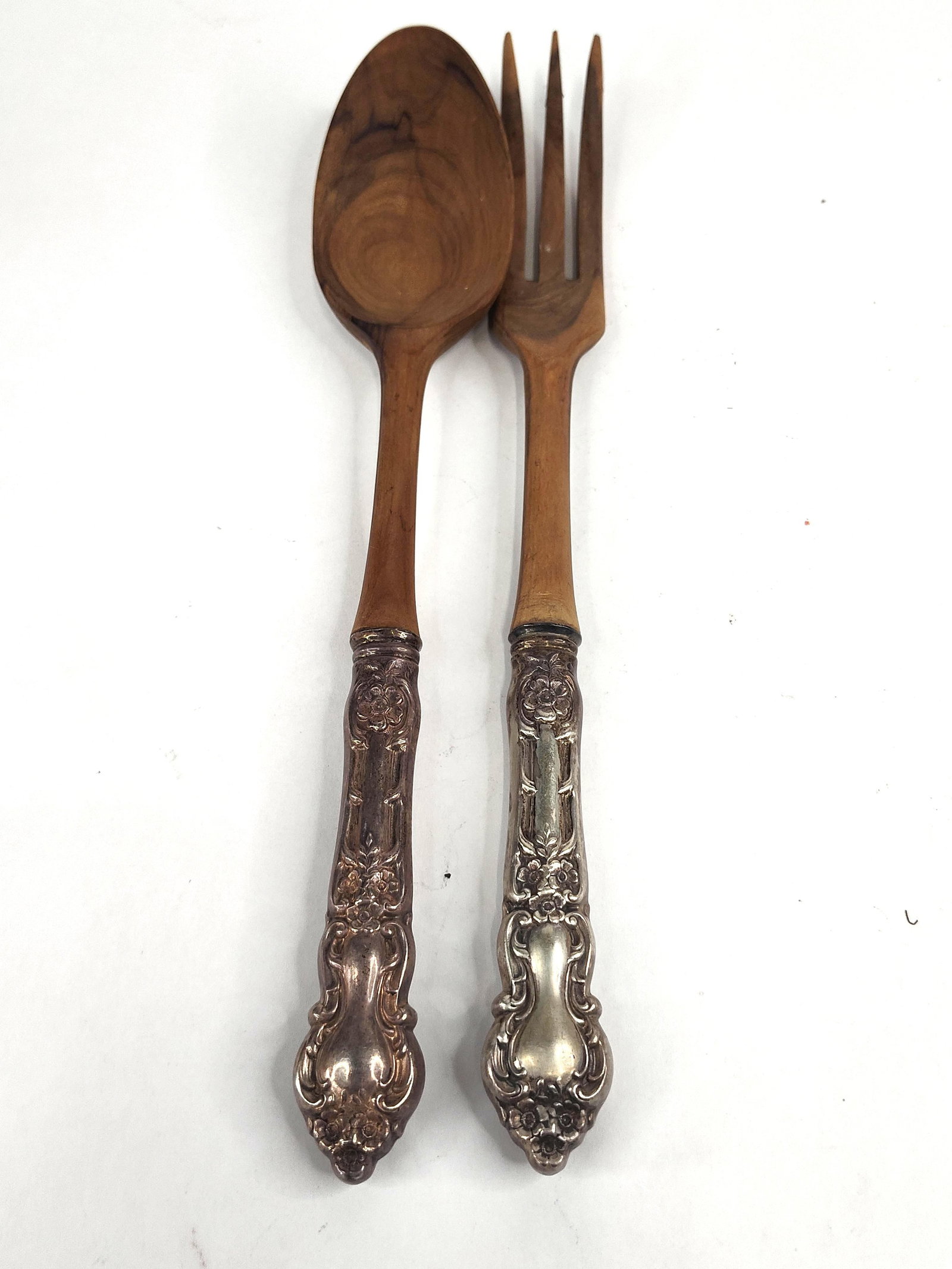 Whiting Louis XV Str. & Wood Salad Set: A matching pair of salad serving utensils in the Louis XV pattern produced by the Whiting Manufacturing Co. The set includes a serving spoon and a three-tined serving fork. Both pieces feature ornate 