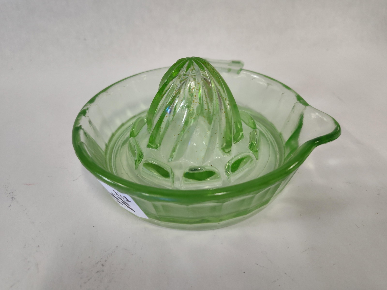 Depression Uranium Glass Citrus Reamer (1 of 5)